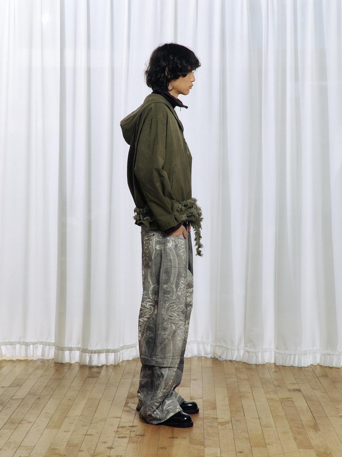 APRIORITY Army Green Distressed Frayed Tassel Vintage Print Women's Cotton Zip-up Hoodies