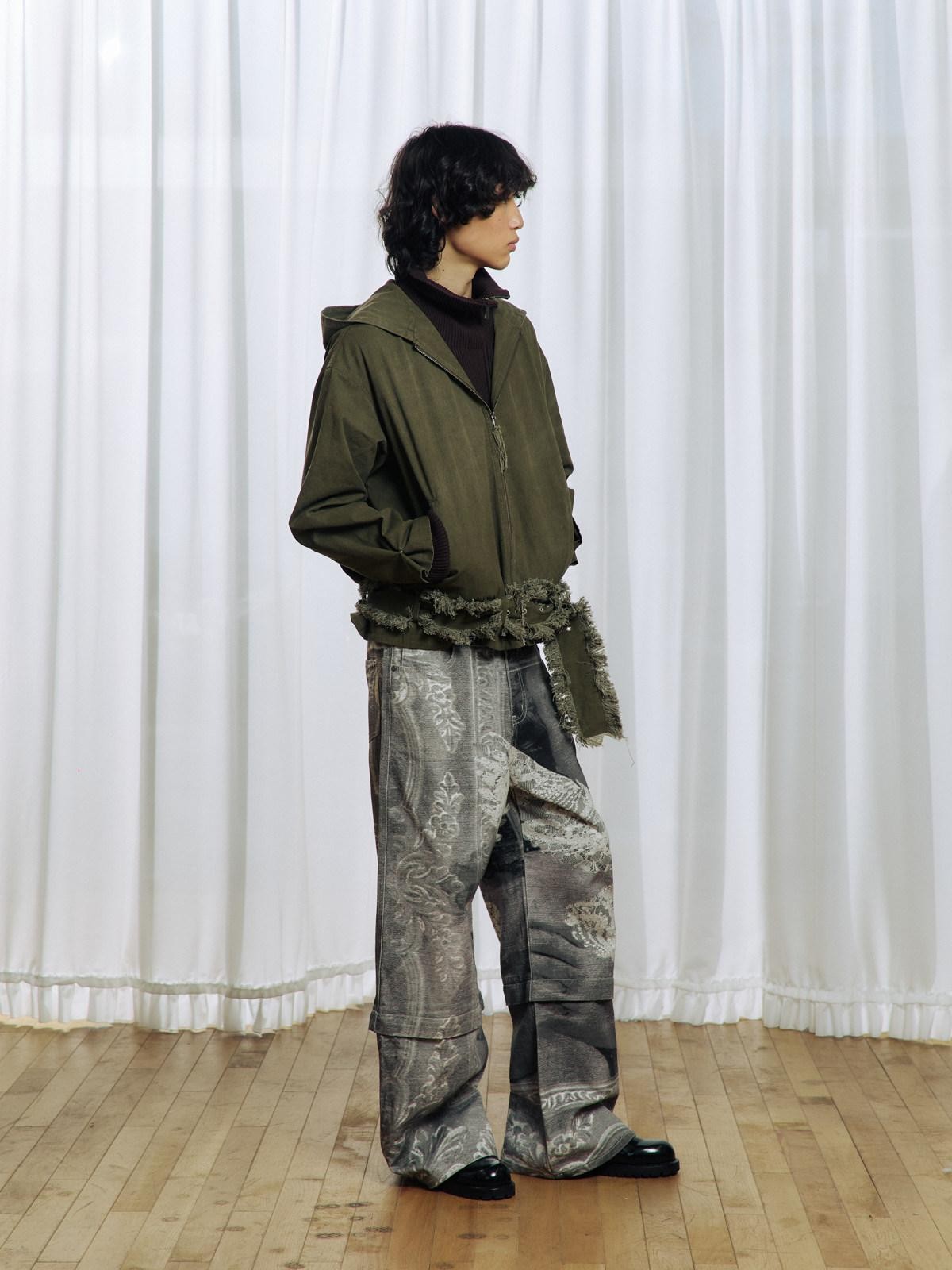 APRIORITY Army Green Distressed Frayed Tassel Vintage Print Women's Cotton Zip-up Hoodies