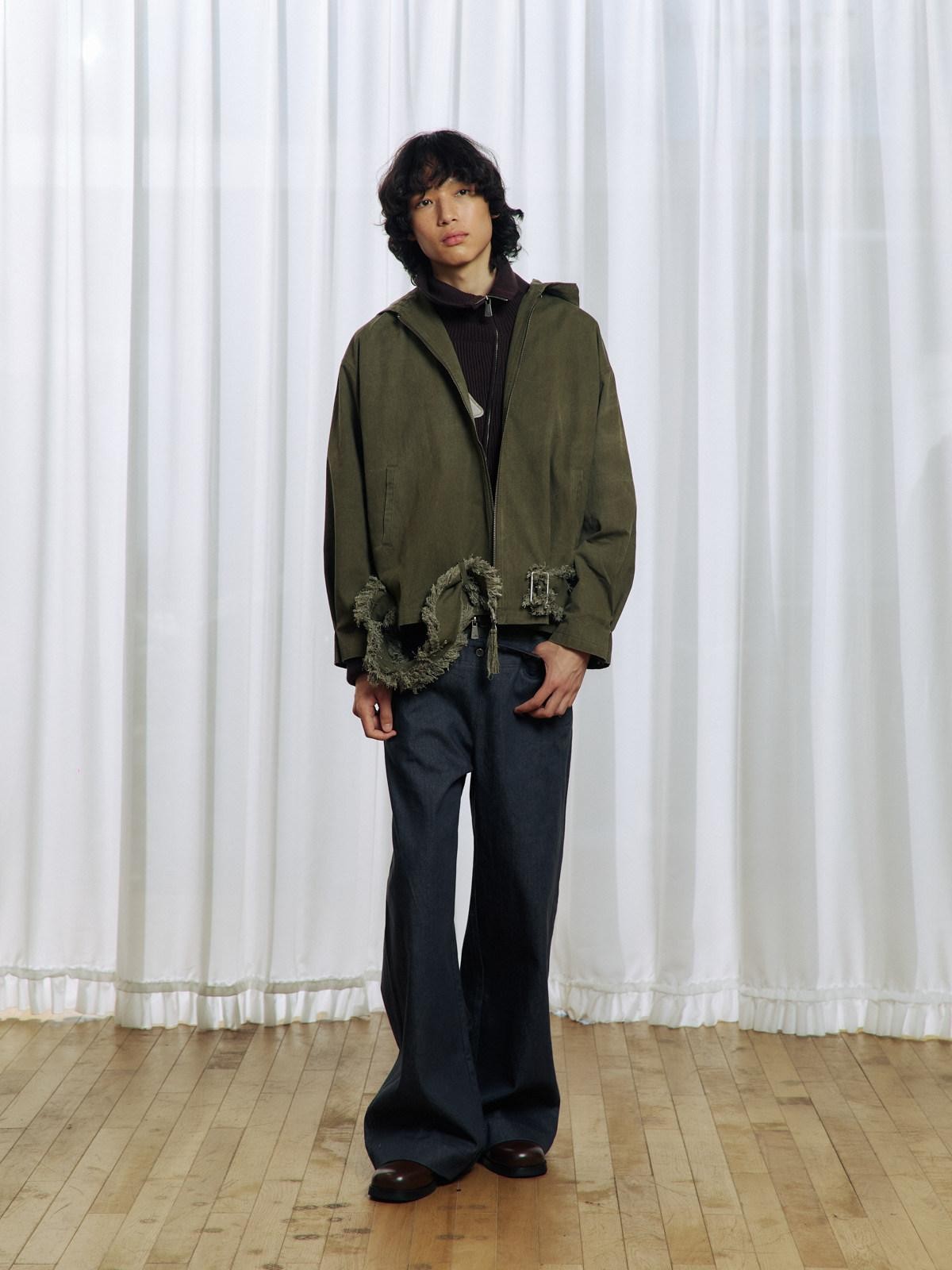 APRIORITY Army Green Distressed Frayed Tassel Vintage Print Women's Cotton Zip-up Hoodies