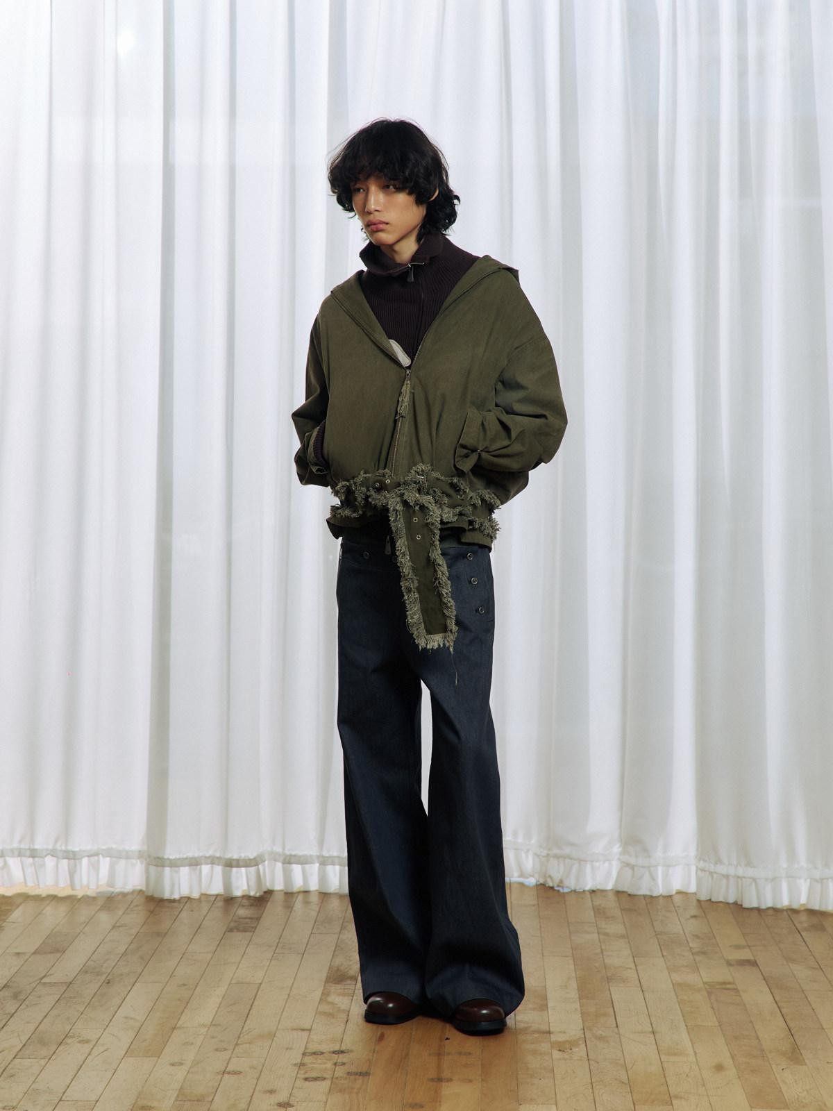 APRIORITY Army Green Distressed Frayed Tassel Vintage Print Women's Cotton Zip-up Hoodies