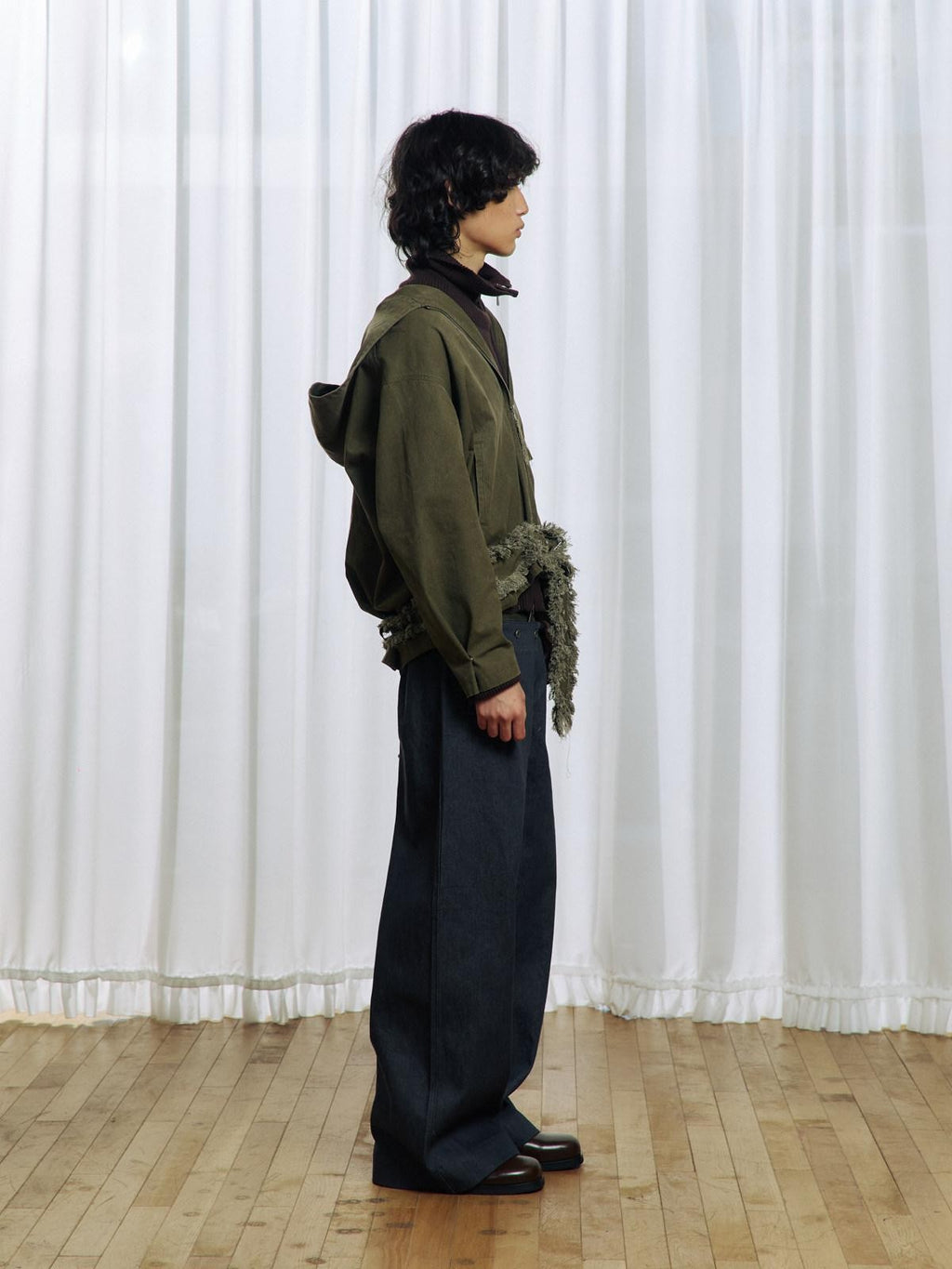 APRIORITY Army Green Distressed Frayed Tassel Vintage Print Women's Cotton Zip-up Hoodies