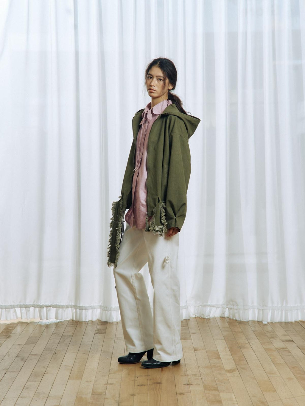 APRIORITY Army Green Distressed Frayed Tassel Vintage Print Women's Cotton Zip-up Hoodies