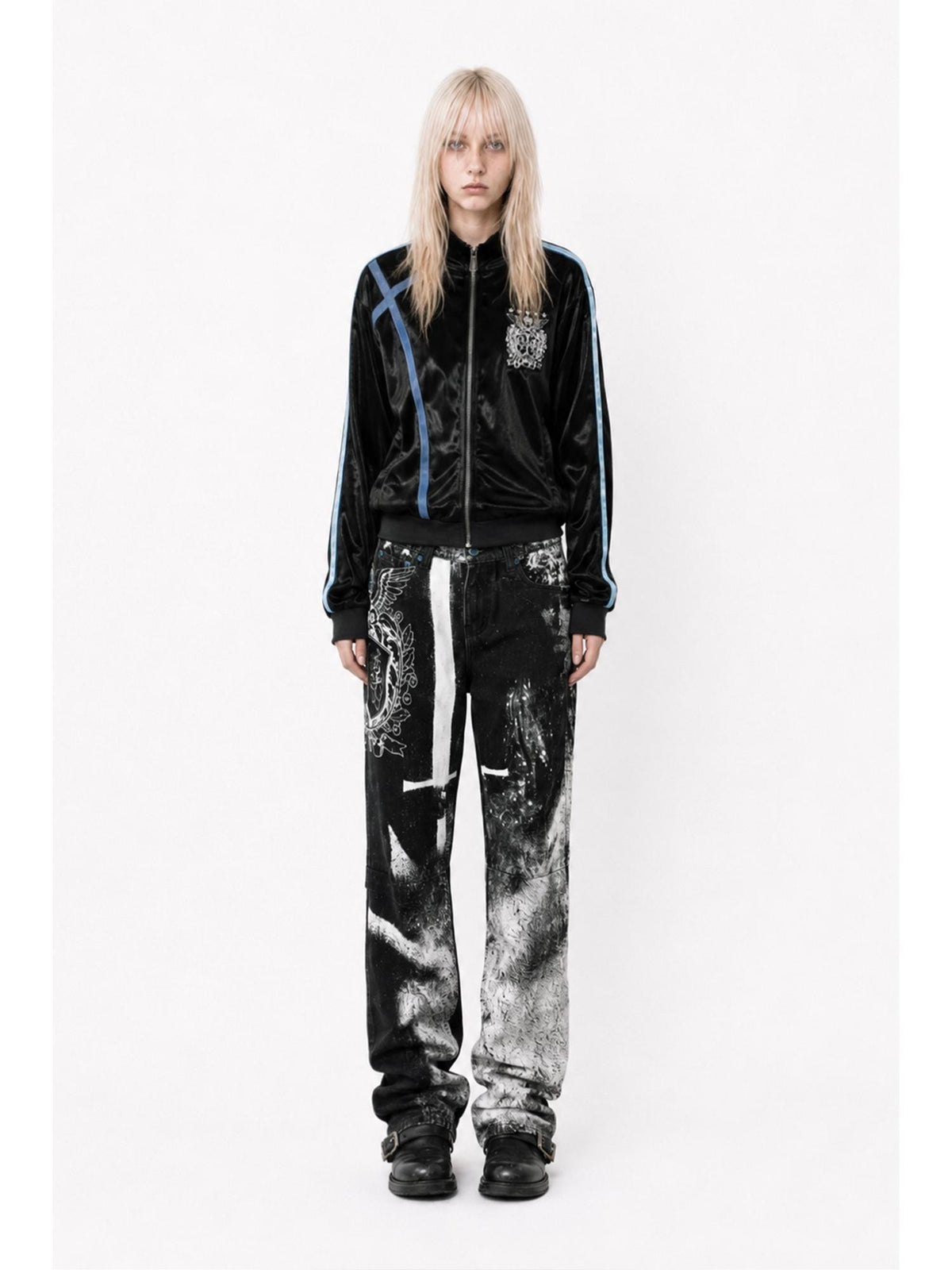 APRIORITY Badge Embroidered Cross Patch Velvet Ribbon Layered Women's Jackets