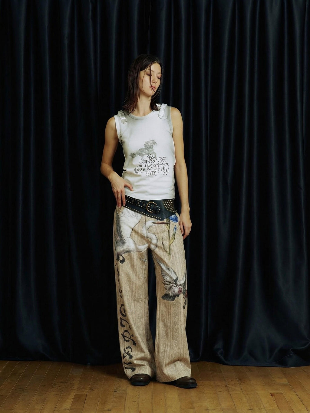 APRIORITY Beige 3d Printed Bird And Floral Women's Cotton Straight-leg Jeans