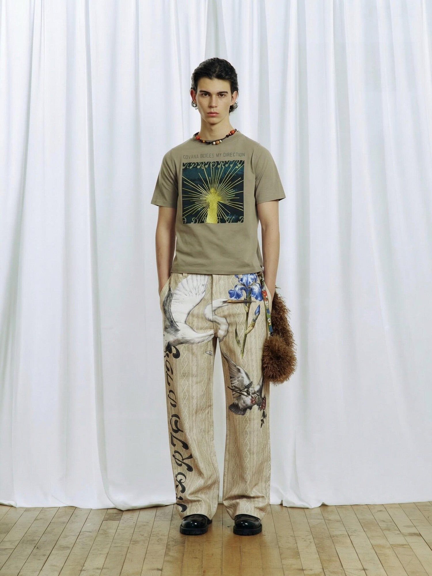APRIORITY Beige 3d Printed Bird And Floral Women's Cotton Straight-leg Jeans
