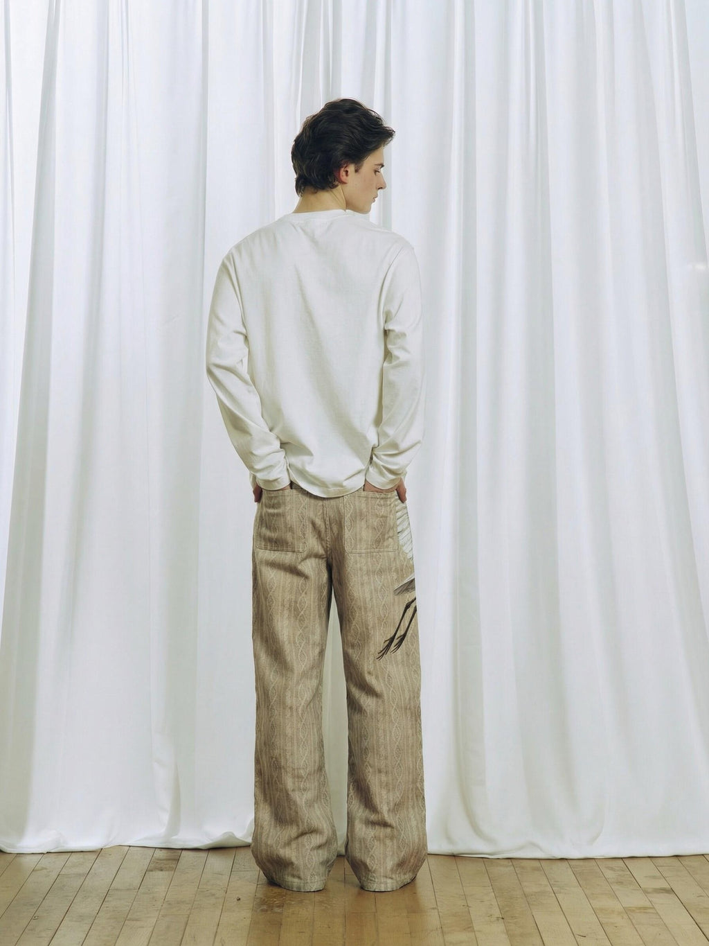 APRIORITY Beige 3d Printed Bird And Floral Women's Cotton Straight-leg Jeans