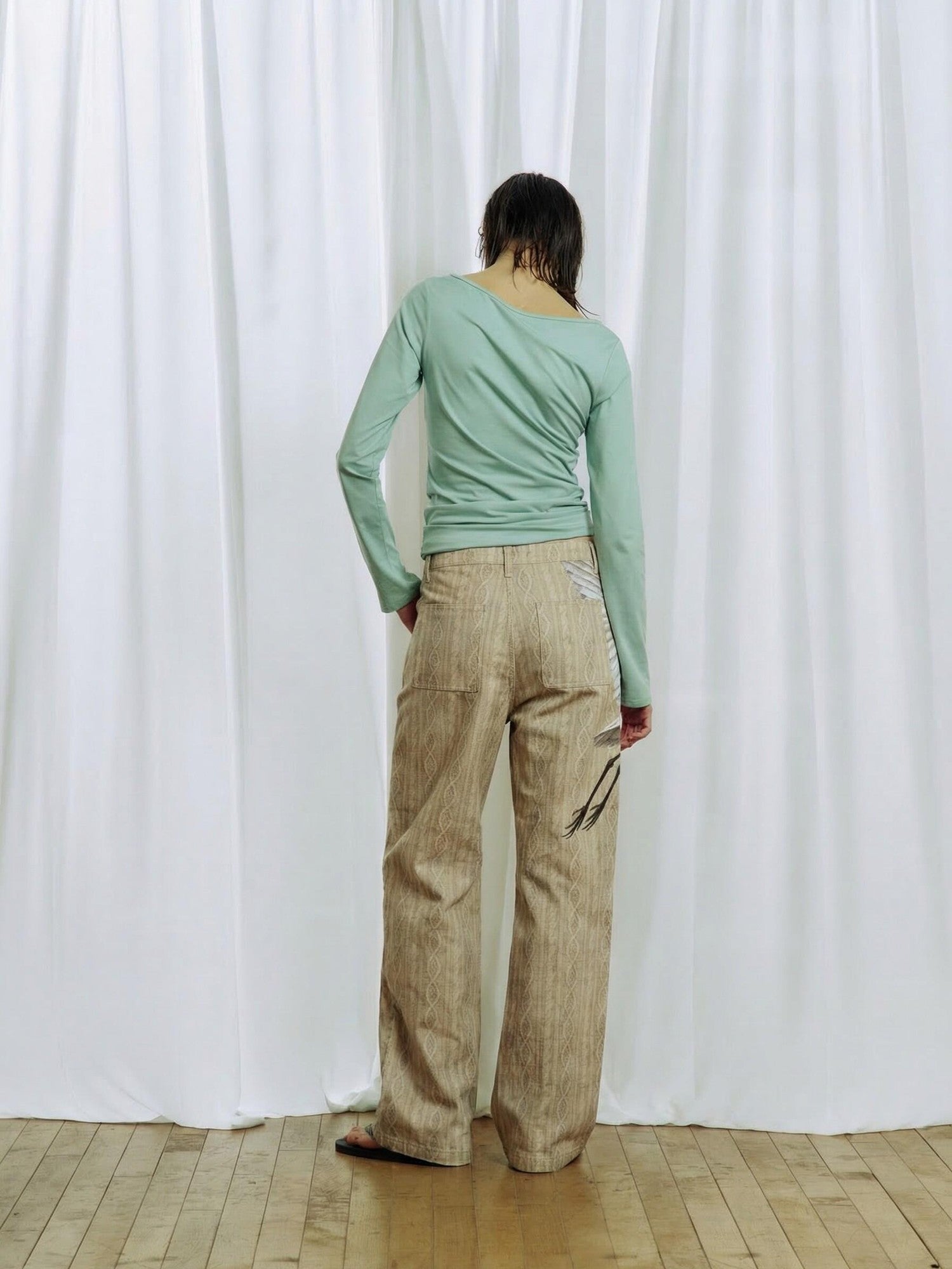 APRIORITY Beige 3d Printed Bird And Floral Women's Cotton Straight-leg Jeans
