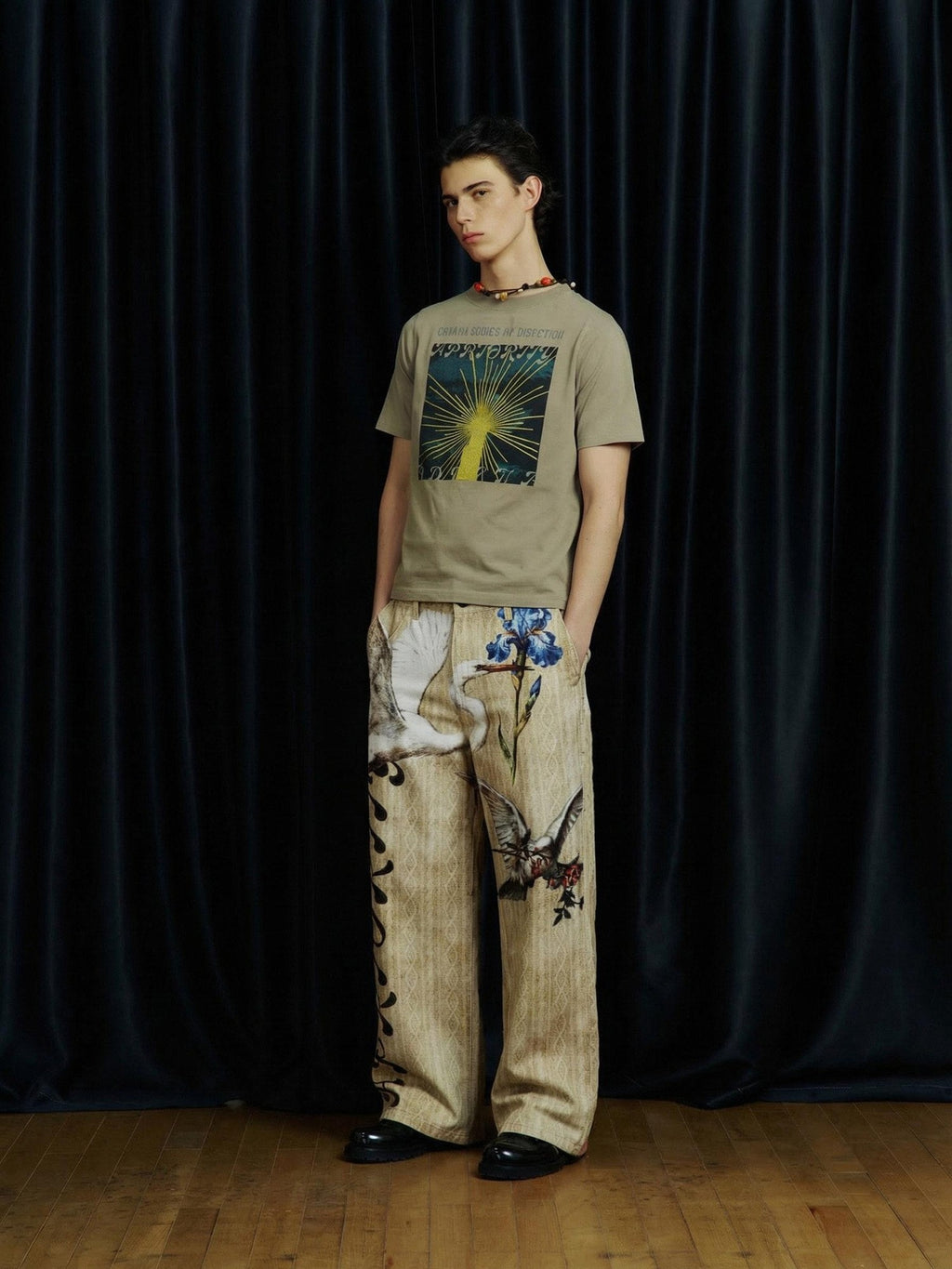 APRIORITY Beige 3d Printed Bird And Floral Women's Cotton Straight-leg Jeans