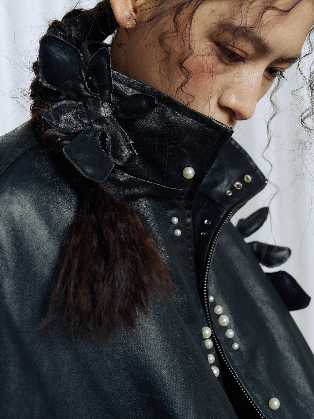 APRIORITY Black 3d Structured Oil Wax Coated Women's Faux Leather Down Jackets