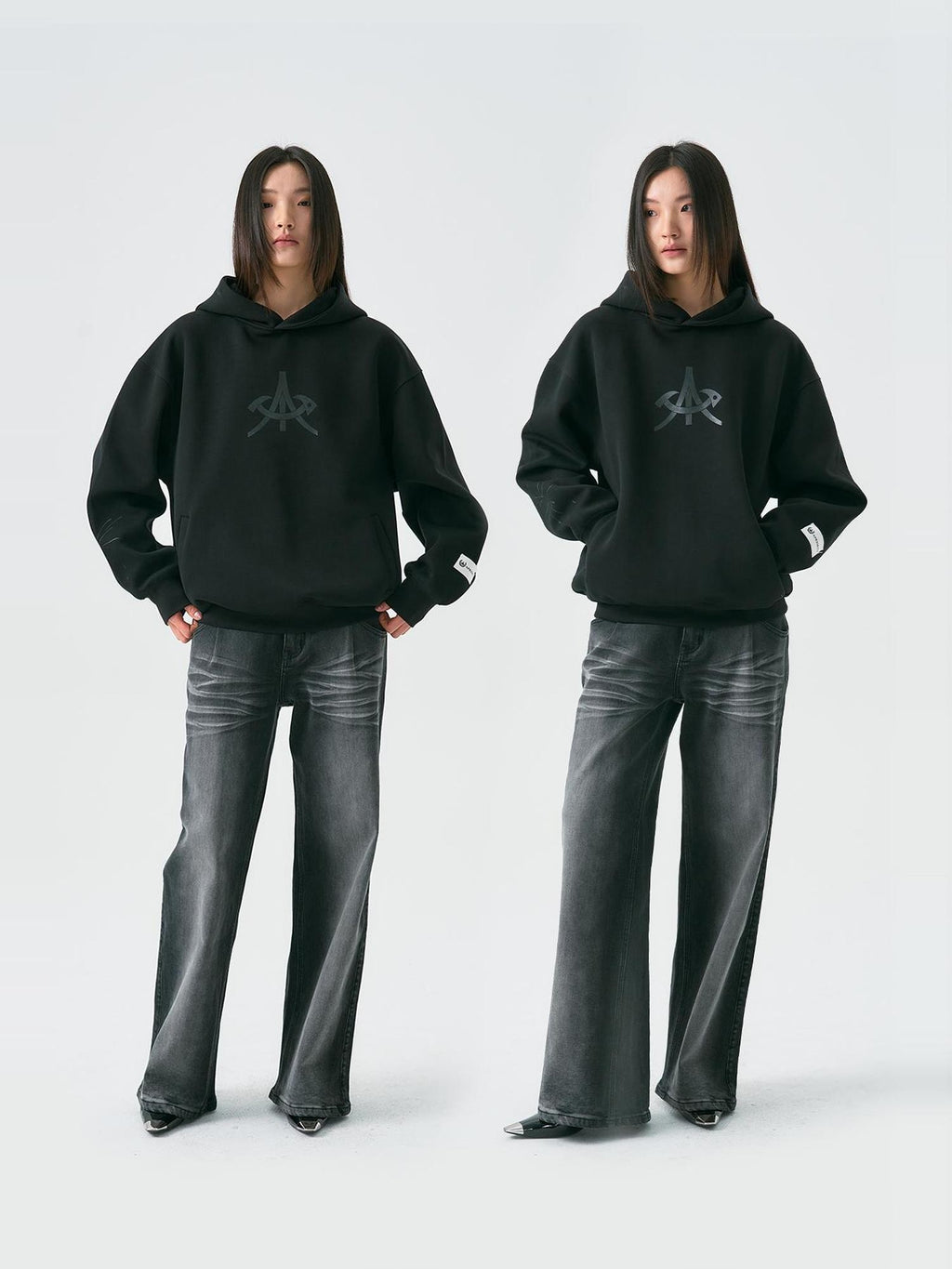 APRIORITY Black Air Cotton Logo Print Zip Front Hooded Women's Cotton Polyester Hoodies