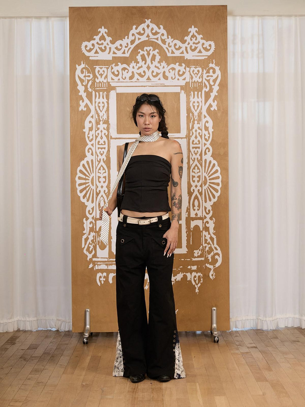 APRIORITY Black Distressed Lace Panel Adjustable Waist Women's Cotton Wide-leg Pants