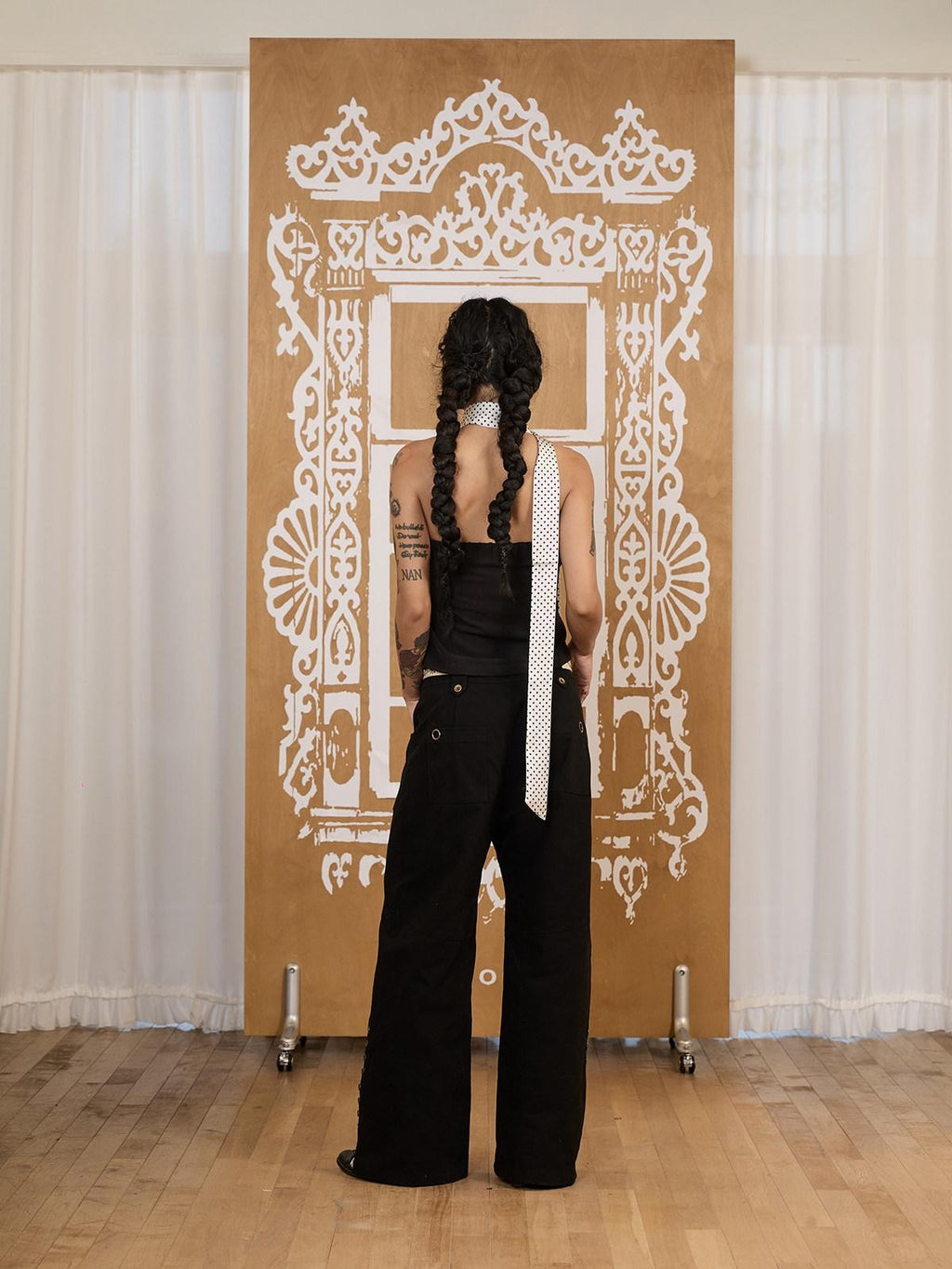 APRIORITY Black Distressed Lace Panel Adjustable Waist Women's Cotton Wide-leg Pants