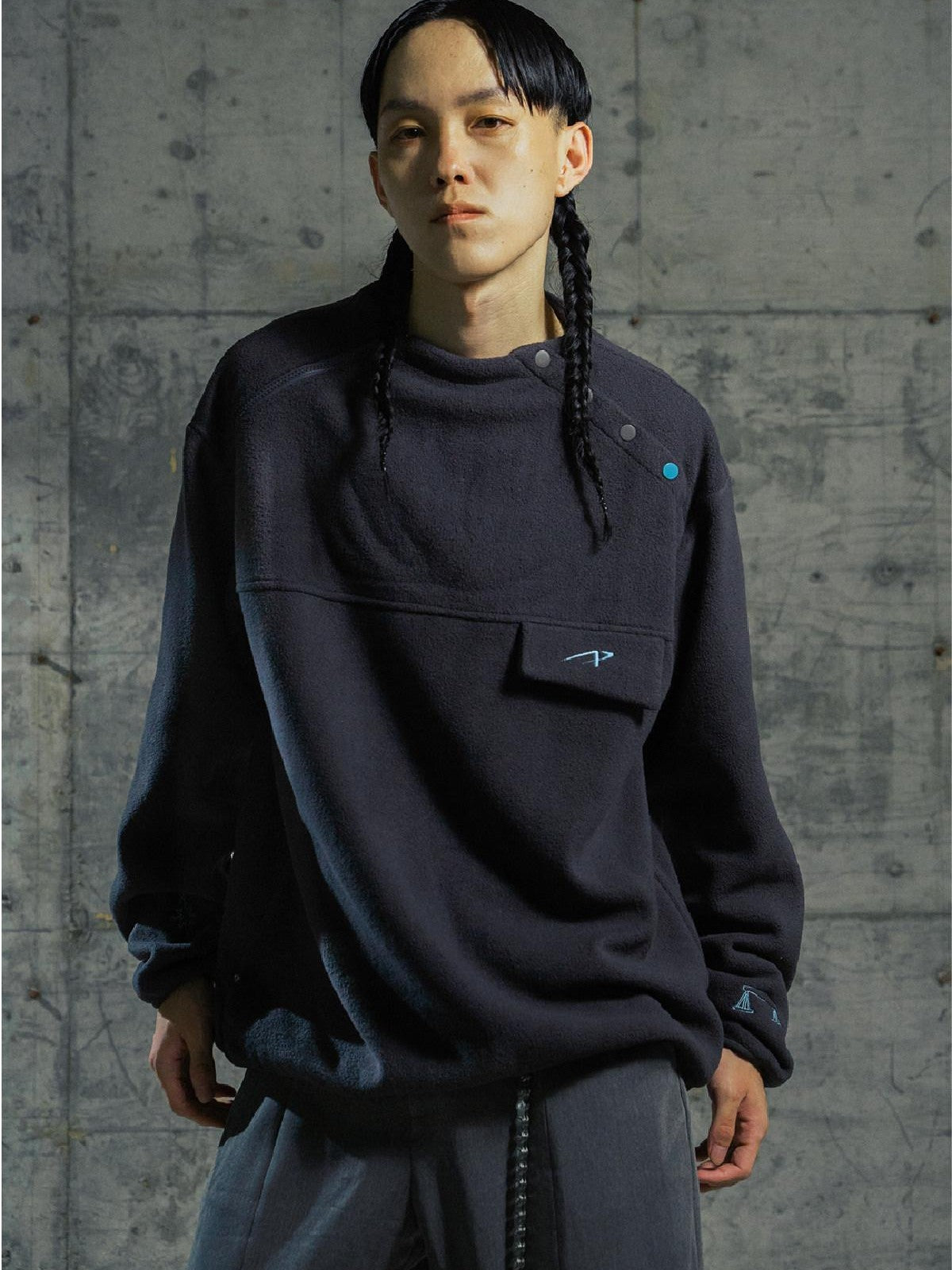 APRIORITY Black Half Zip Fleece Printed Loose Silhouette Women's Polyester Hoodies