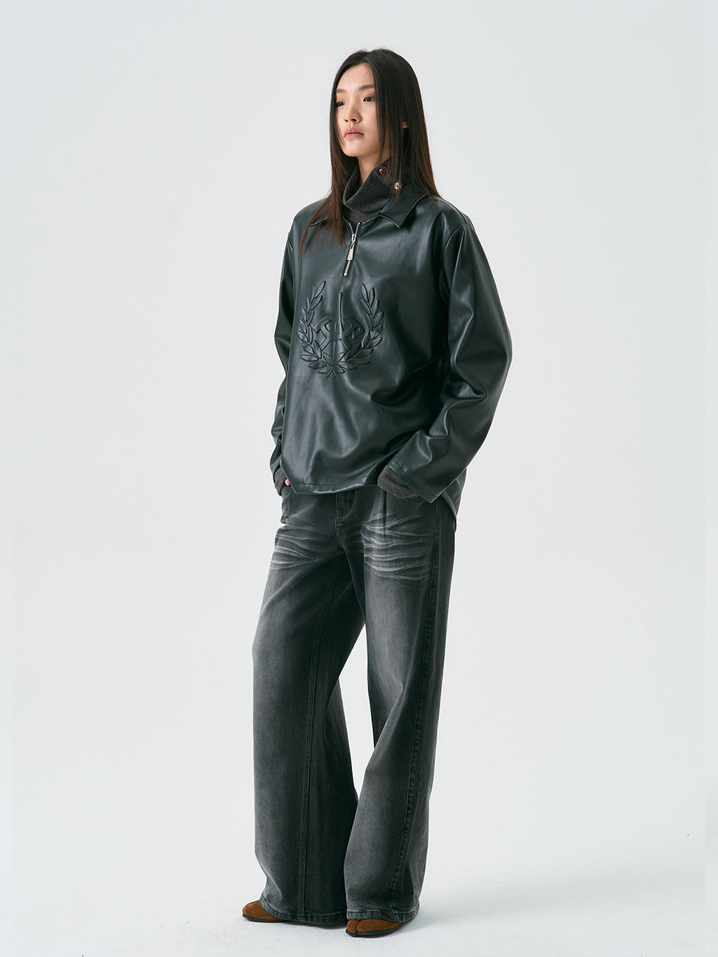 APRIORITY Black Printed Lapel Loose Street Women's Polyester Leather Jackets