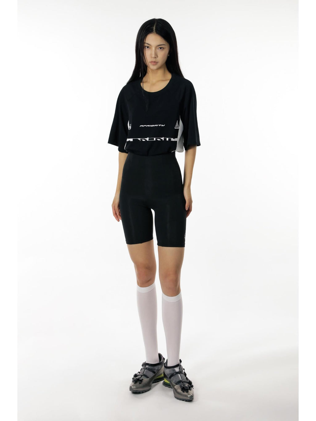 APRIORITY Black Slim Fit Logo Elastic Waist Breathable Women's Quick Dry Cycling Shorts