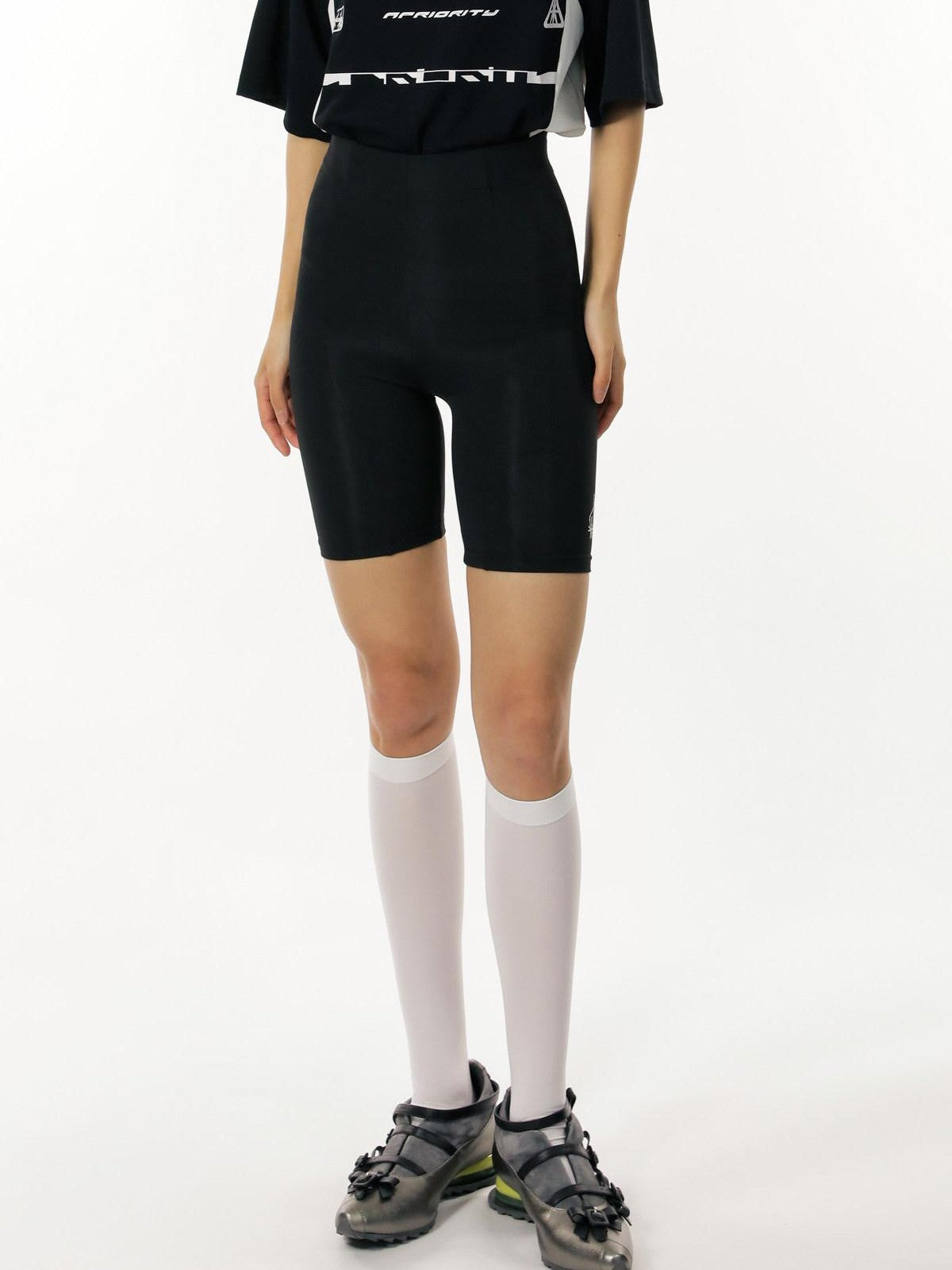 APRIORITY Black Slim Fit Logo Elastic Waist Breathable Women's Quick Dry Cycling Shorts