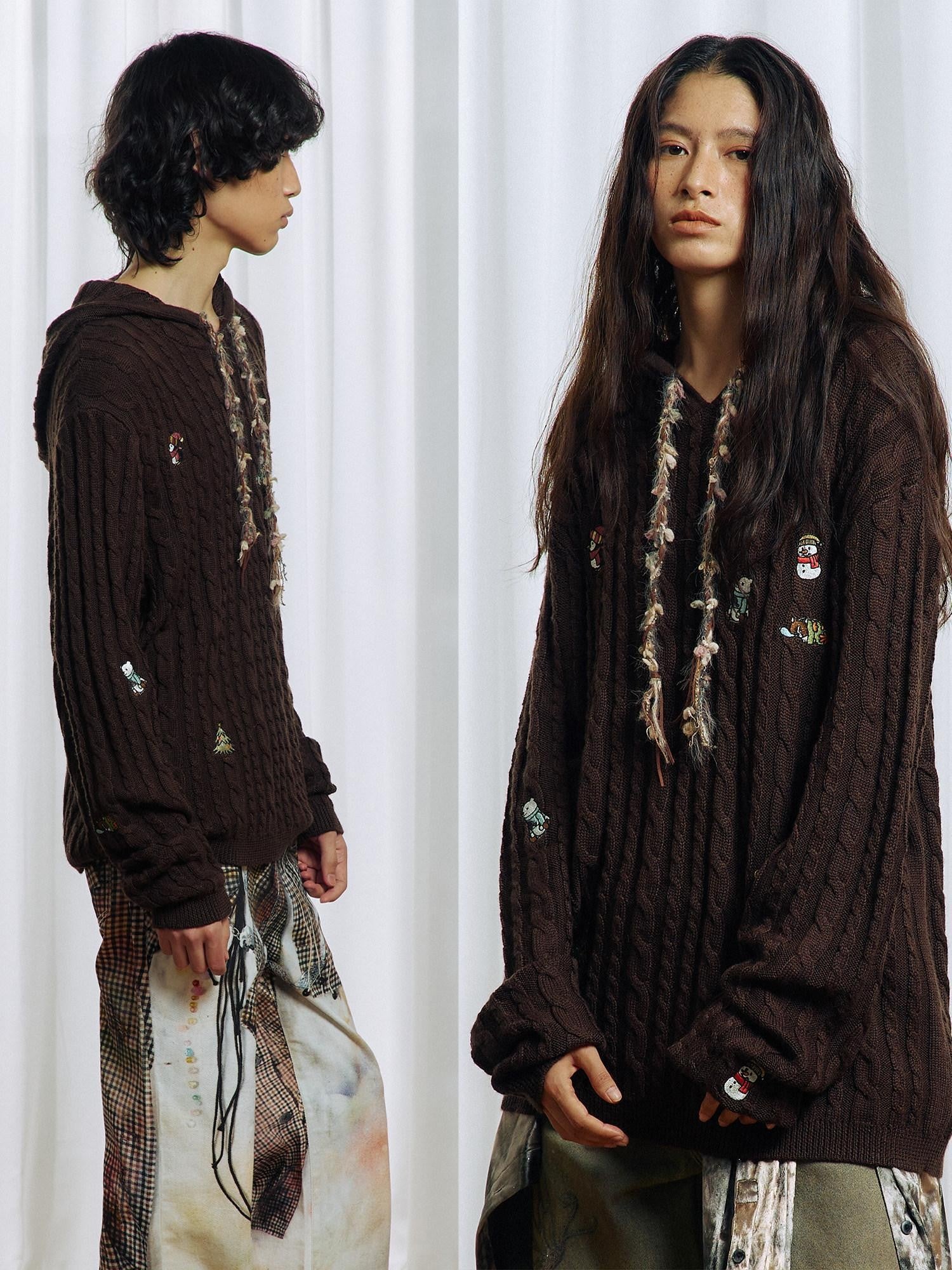 APRIORITY Brown Animal Embroidered Hooded Women's Wool Blend Pullover Sweaters