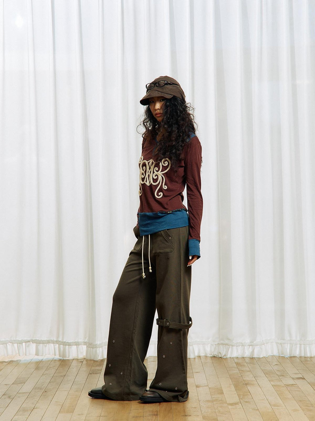 APRIORITY Brown Embroidered Beaded Cutout Split Women's Cotton Hemp Long Sleeve T-shirts