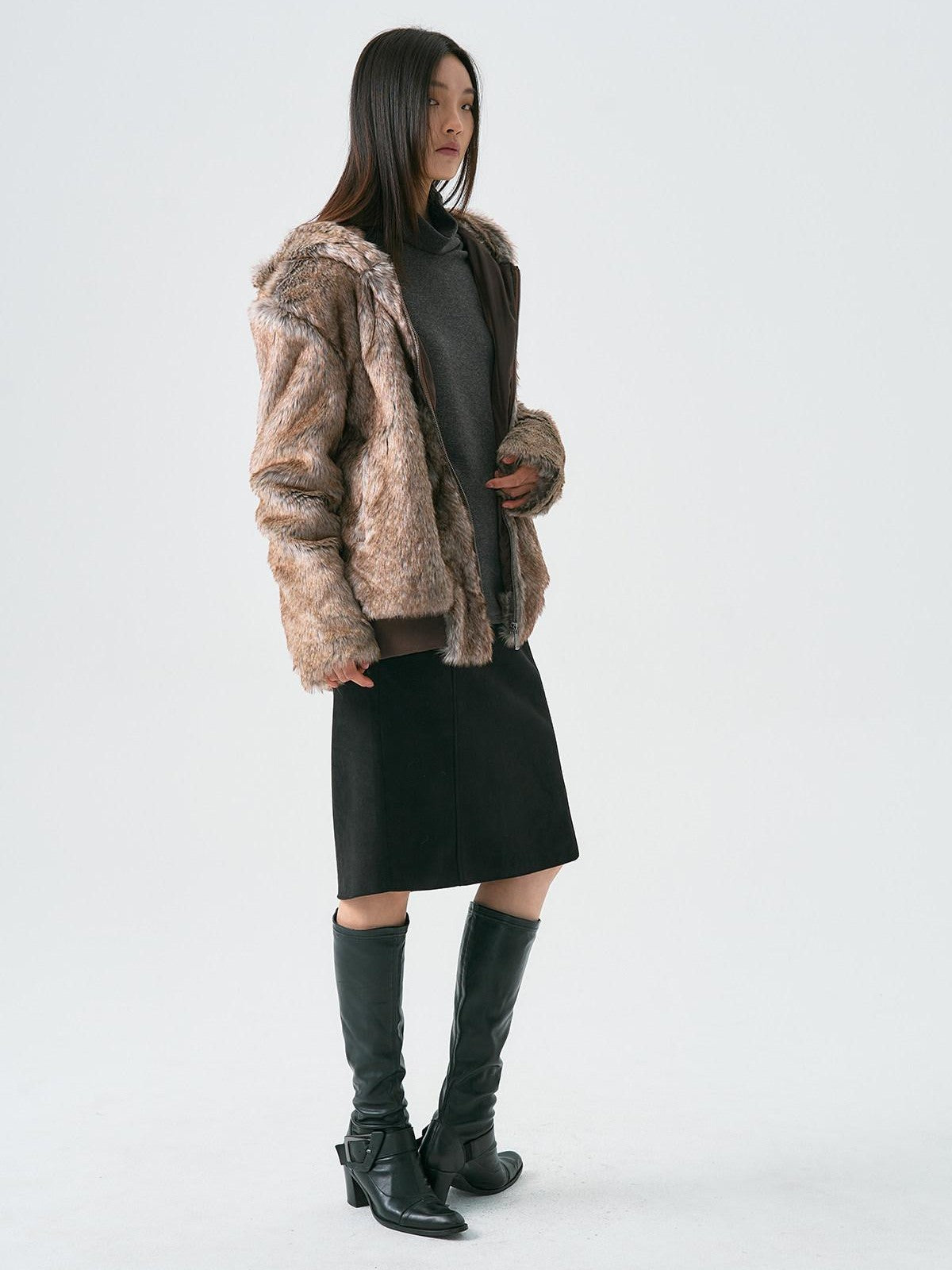 APRIORITY Brown Faux Fur Hooded Mountain Eagle Motif Women's Polyester Fleece Jackets