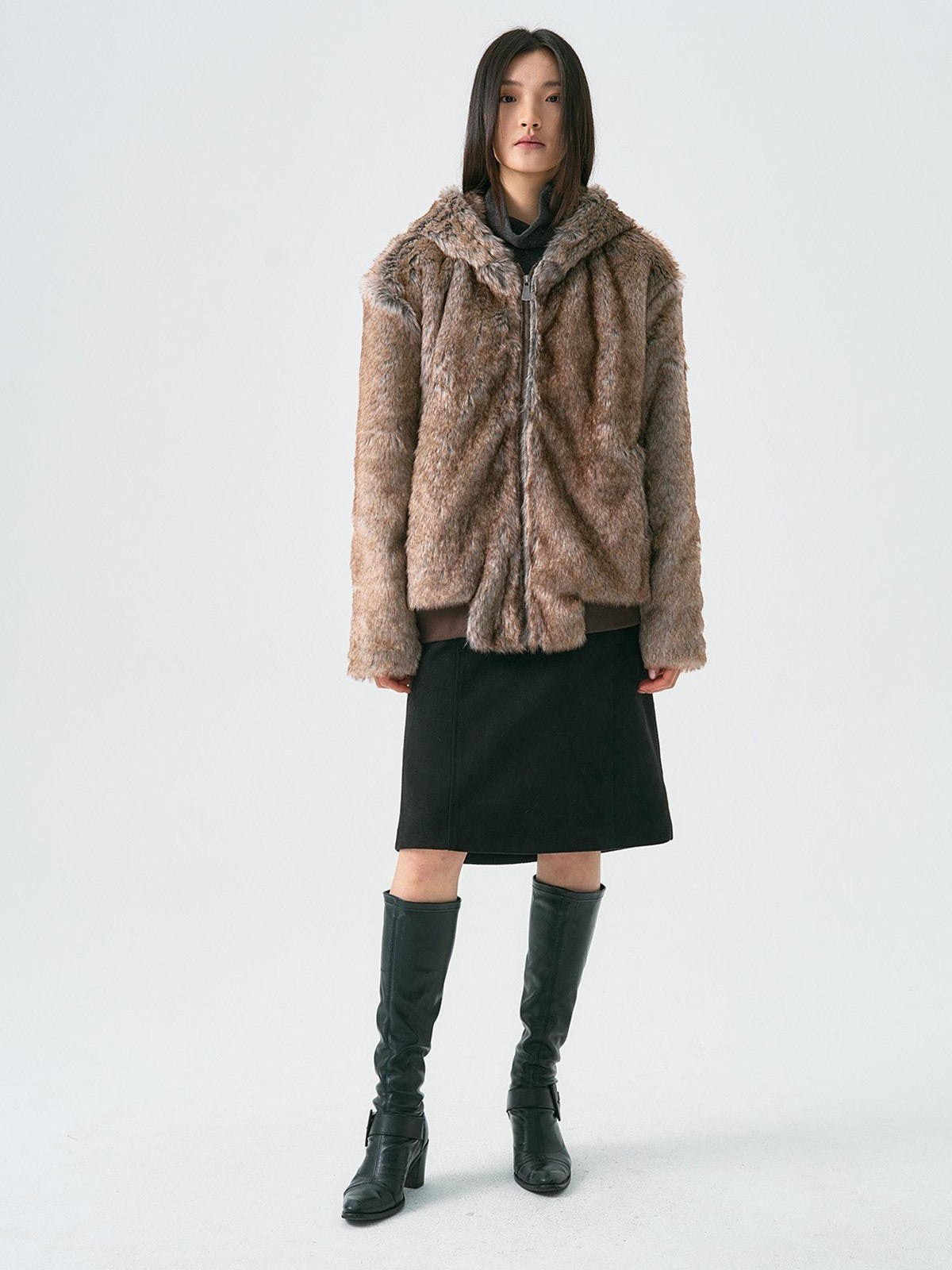 APRIORITY Brown Faux Fur Hooded Mountain Eagle Motif Women's Polyester Fleece Jackets