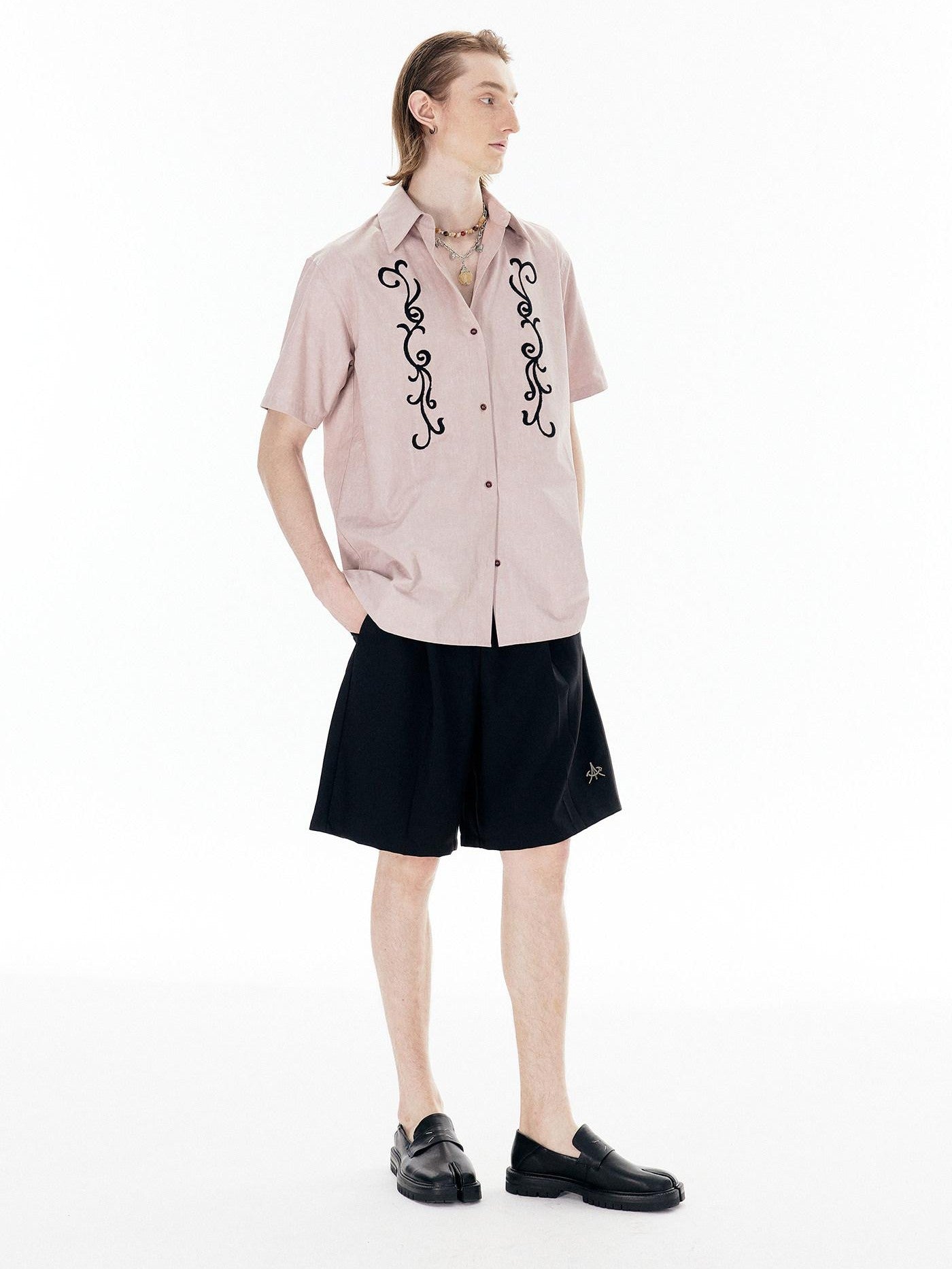 APRIORITY Casual Pleated Adjustable Waist Women's Polyester Spandex Blend Bermuda Shorts