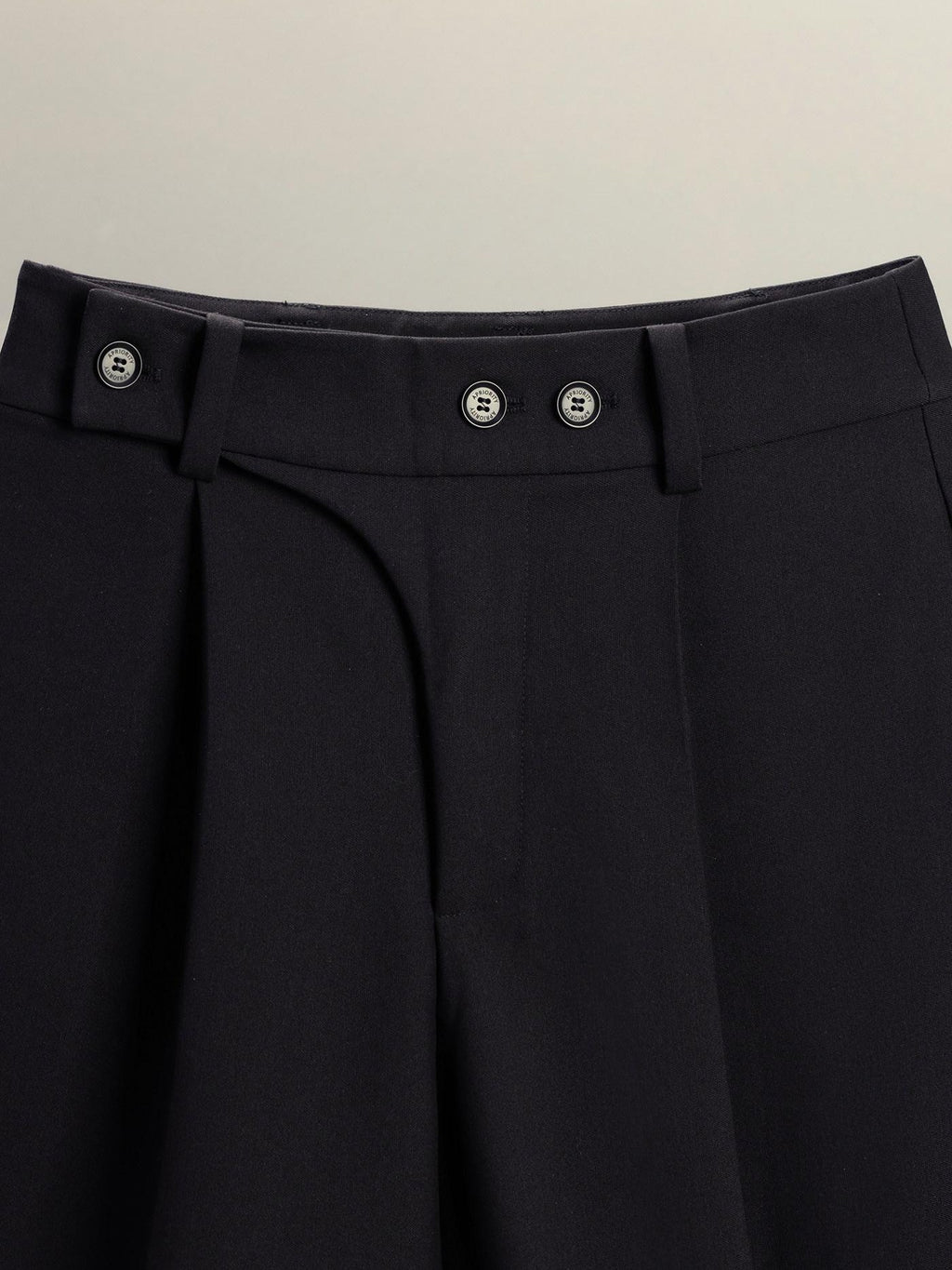 APRIORITY Casual Pleated Adjustable Waist Women's Polyester Spandex Blend Bermuda Shorts