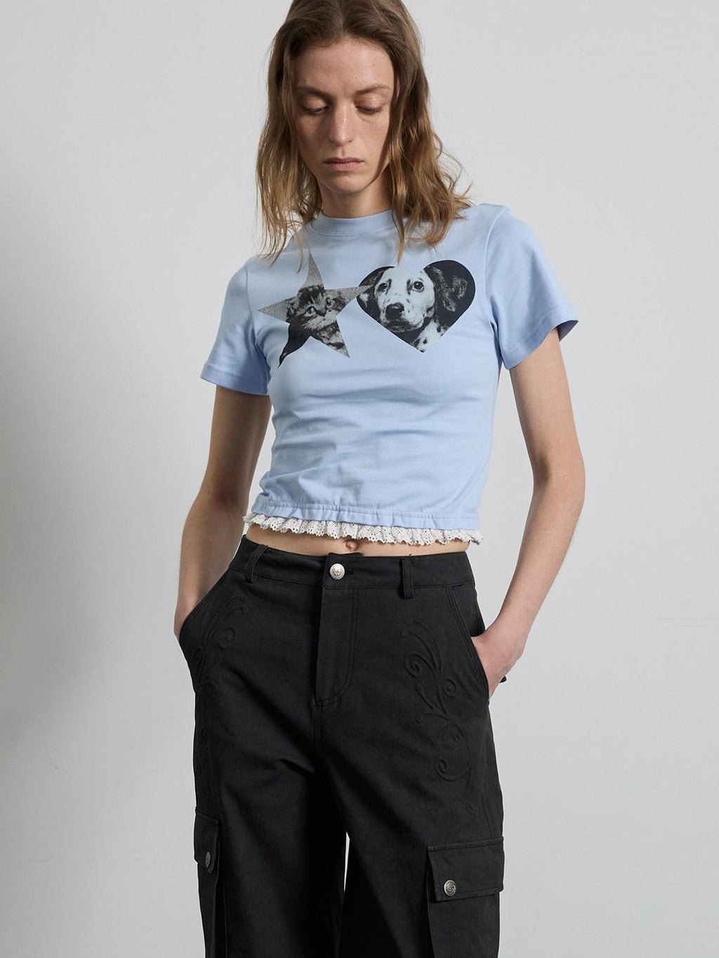 APRIORITY Cat And Dog Lace Hem White Ink Print Women's Cotton Slim T-shirts
