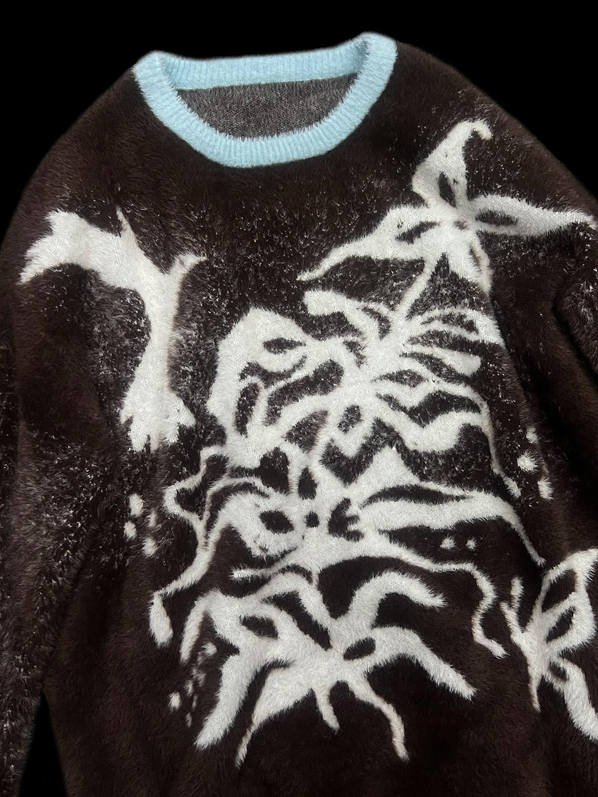 APRIORITY Dark Brown Floral Bird Loose Silhouette Women's Nylon Sweaters