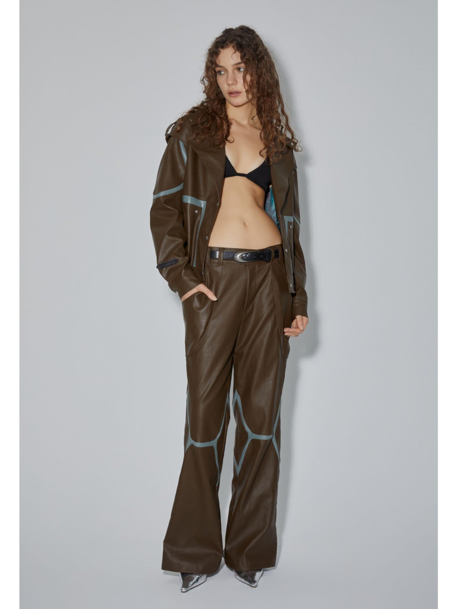 APRIORITY Dark Brown Special Cut Lapel Loose Fit Street Women's Pu Leather Jackets