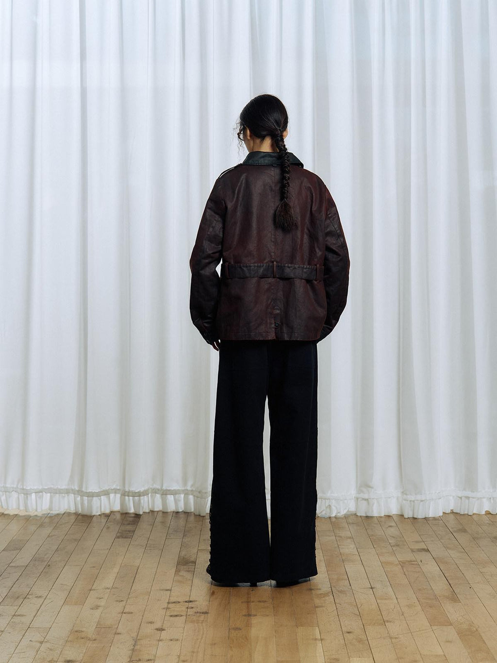 APRIORITY Dark Red Detachable Edge Plaid Cape Enzyme Washed Belt Women's Leather Jackets