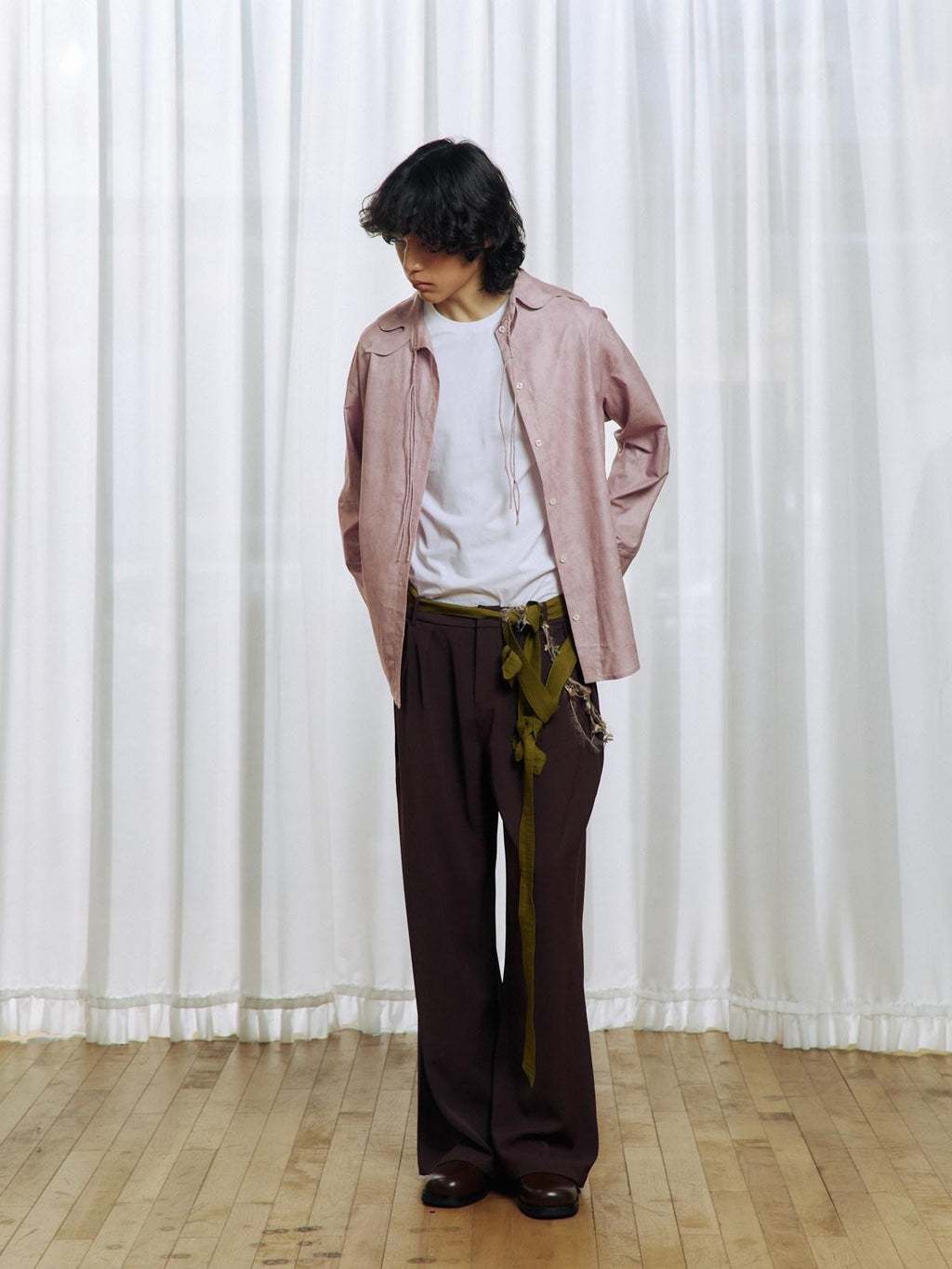 APRIORITY Deep Brown Floral Applique Waist Belt Women's Polyester Tailored Pants