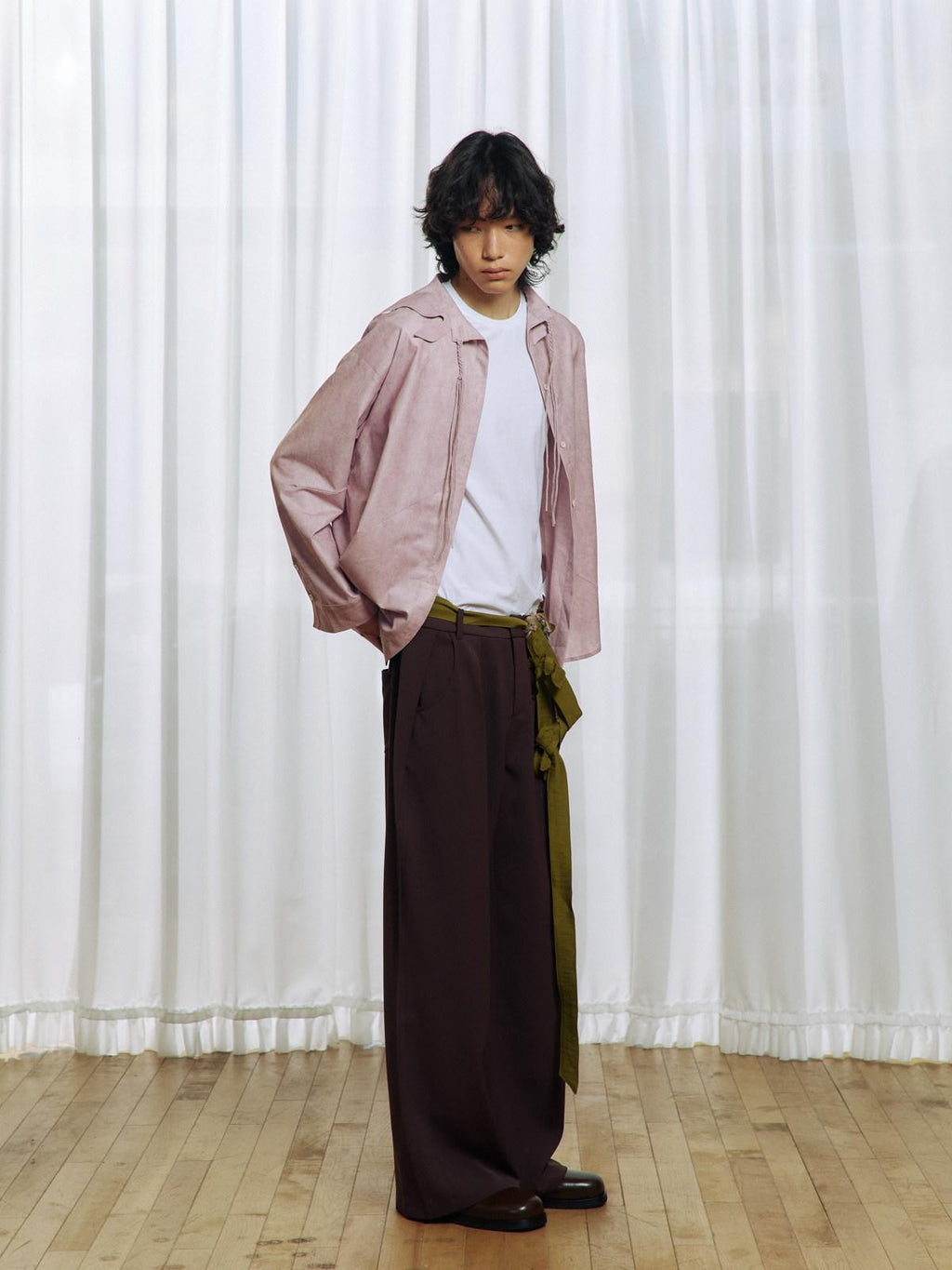 APRIORITY Deep Brown Floral Applique Waist Belt Women's Polyester Tailored Pants