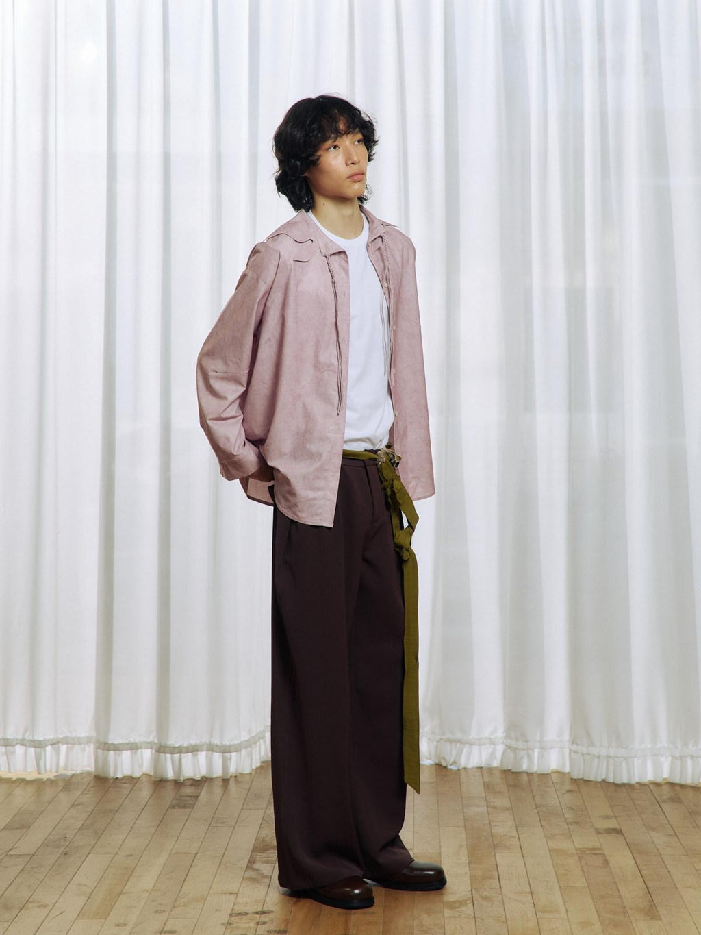 APRIORITY Deep Brown Floral Applique Waist Belt Women's Polyester Tailored Pants