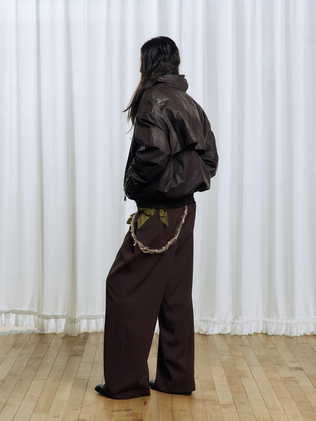 APRIORITY Deep Brown Floral Applique Waist Belt Women's Polyester Tailored Pants