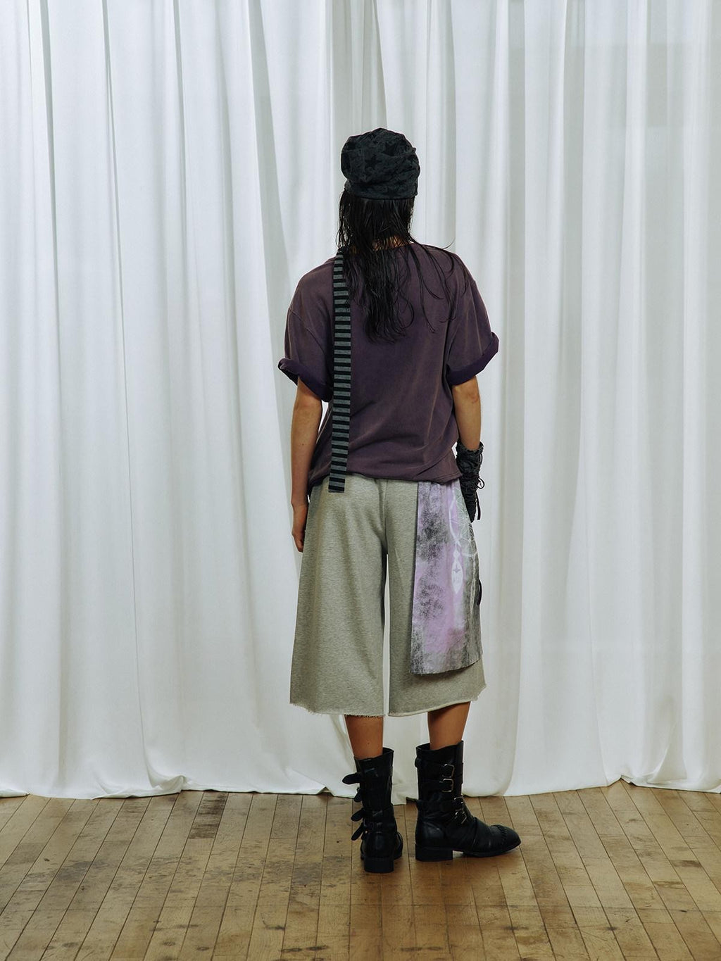 APRIORITY Dreamcatcher Print Skirt Panel Rolled Hem Drawstring Women's Athletic Shorts