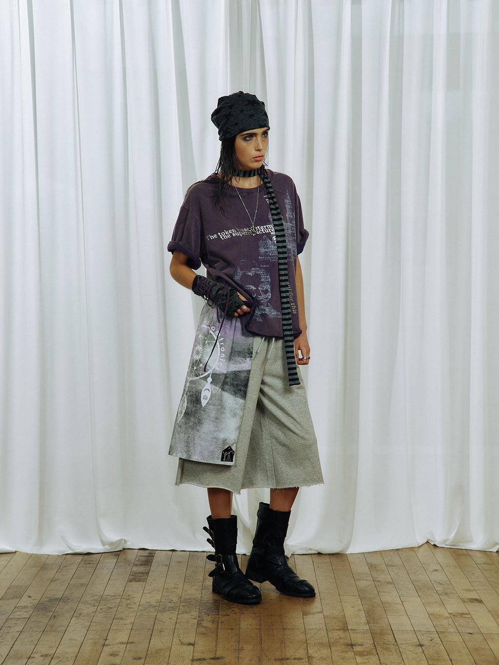 APRIORITY Dreamcatcher Print Skirt Panel Rolled Hem Drawstring Women's Athletic Shorts