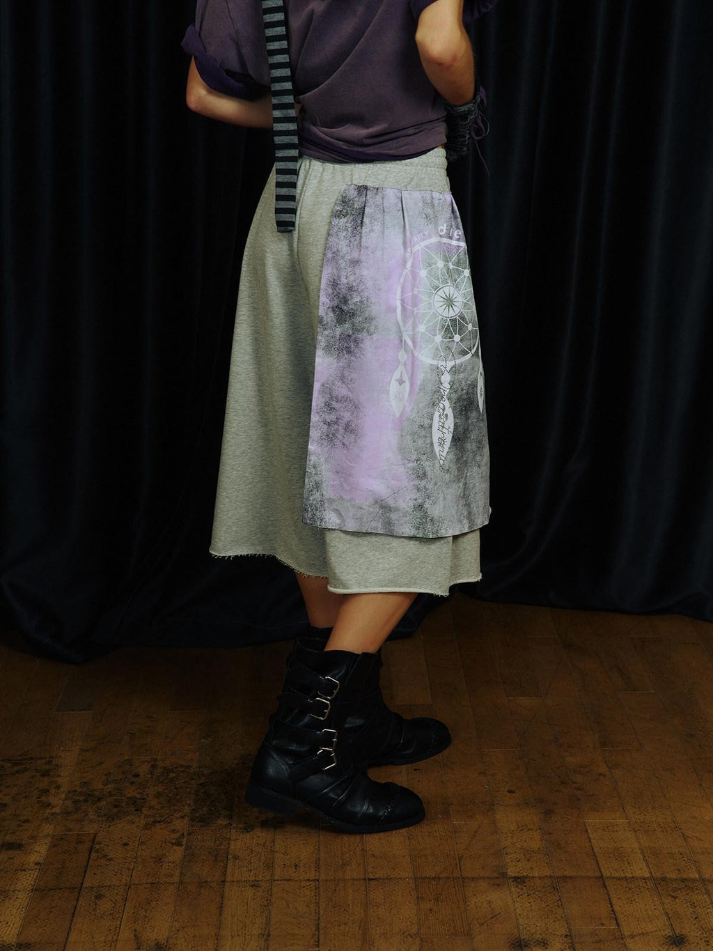 APRIORITY Dreamcatcher Print Skirt Panel Rolled Hem Drawstring Women's Athletic Shorts