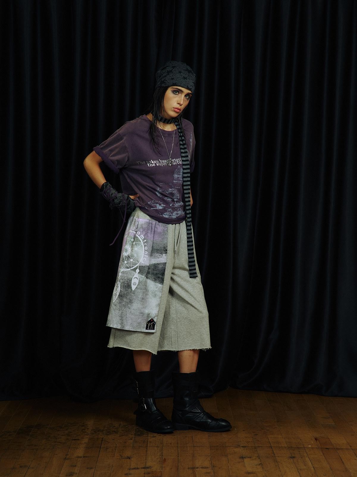 APRIORITY Dreamcatcher Print Skirt Panel Rolled Hem Drawstring Women's Athletic Shorts