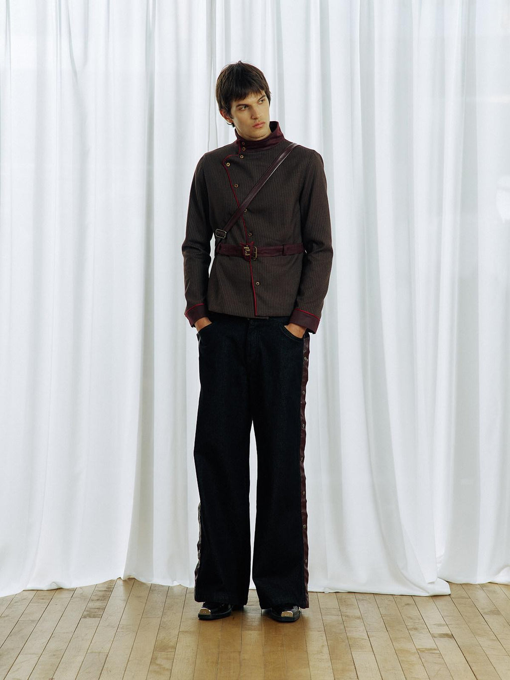 APRIORITY Embroidered Contrast Asymmetrical Stripe Stand Collar Women's Slim Shirt Jackets