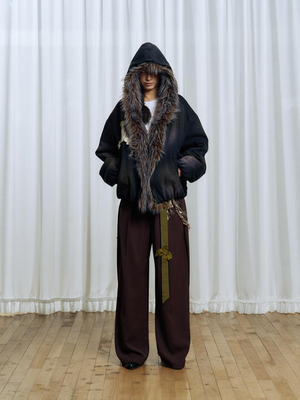 APRIORITY Embroidered Hooded Detachable Faux Fur Fleece Lined Women's Cotton Denim Jackets