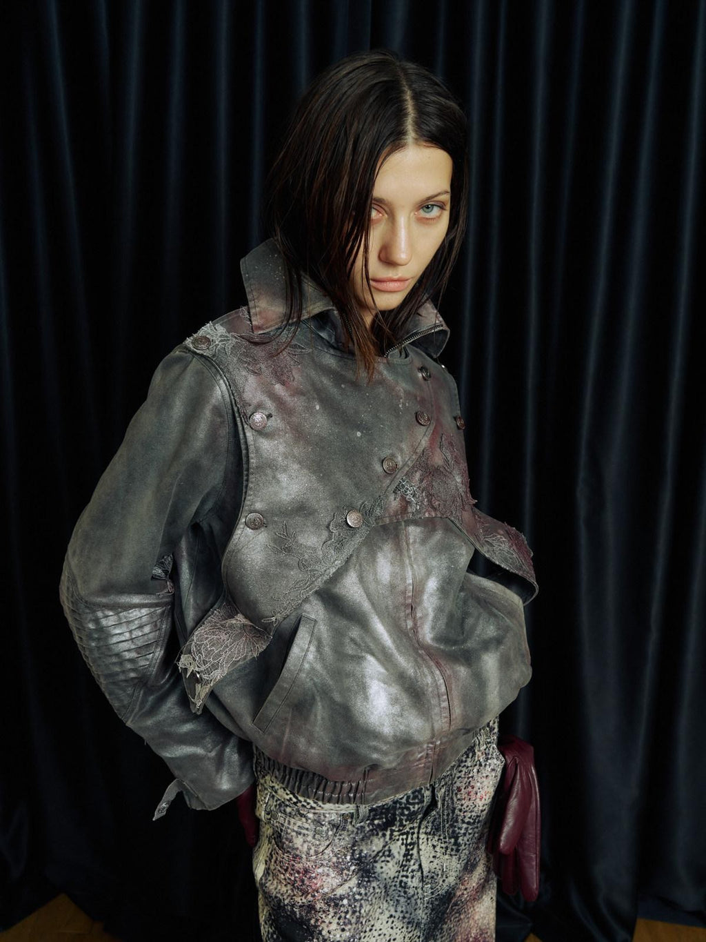 APRIORITY Faded Spray Color Pleated Armor High Collar Women's Pu Leather Jackets