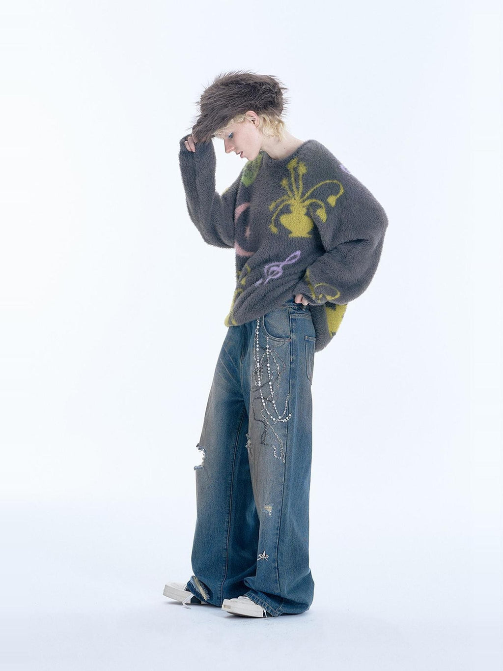 APRIORITY Flowers And Music Faux Mink Oversized Round Neck Women's Nylon Sweaters