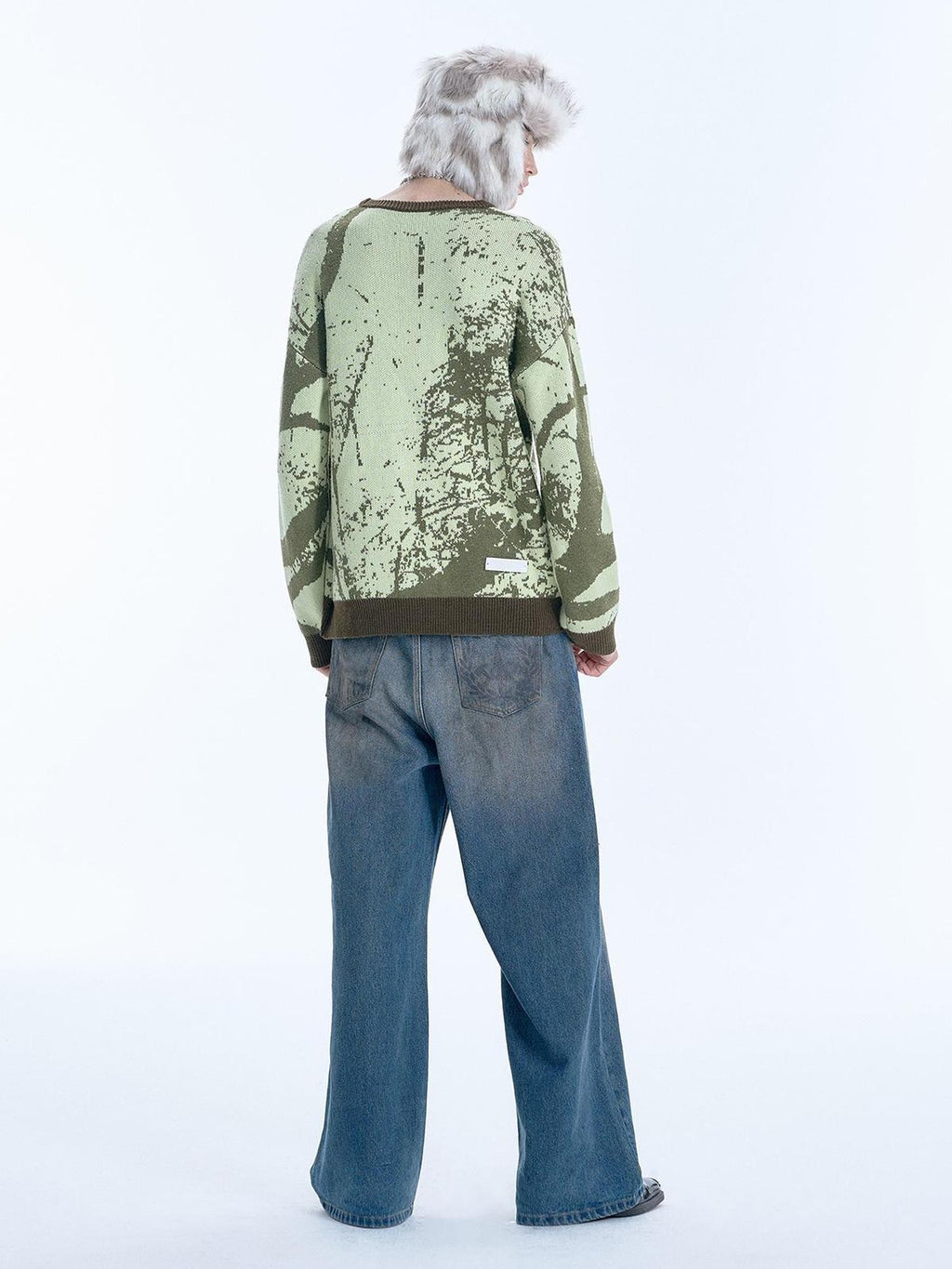APRIORITY Green Allover Tree Print Round Neck Women's Wool Blend Sweaters