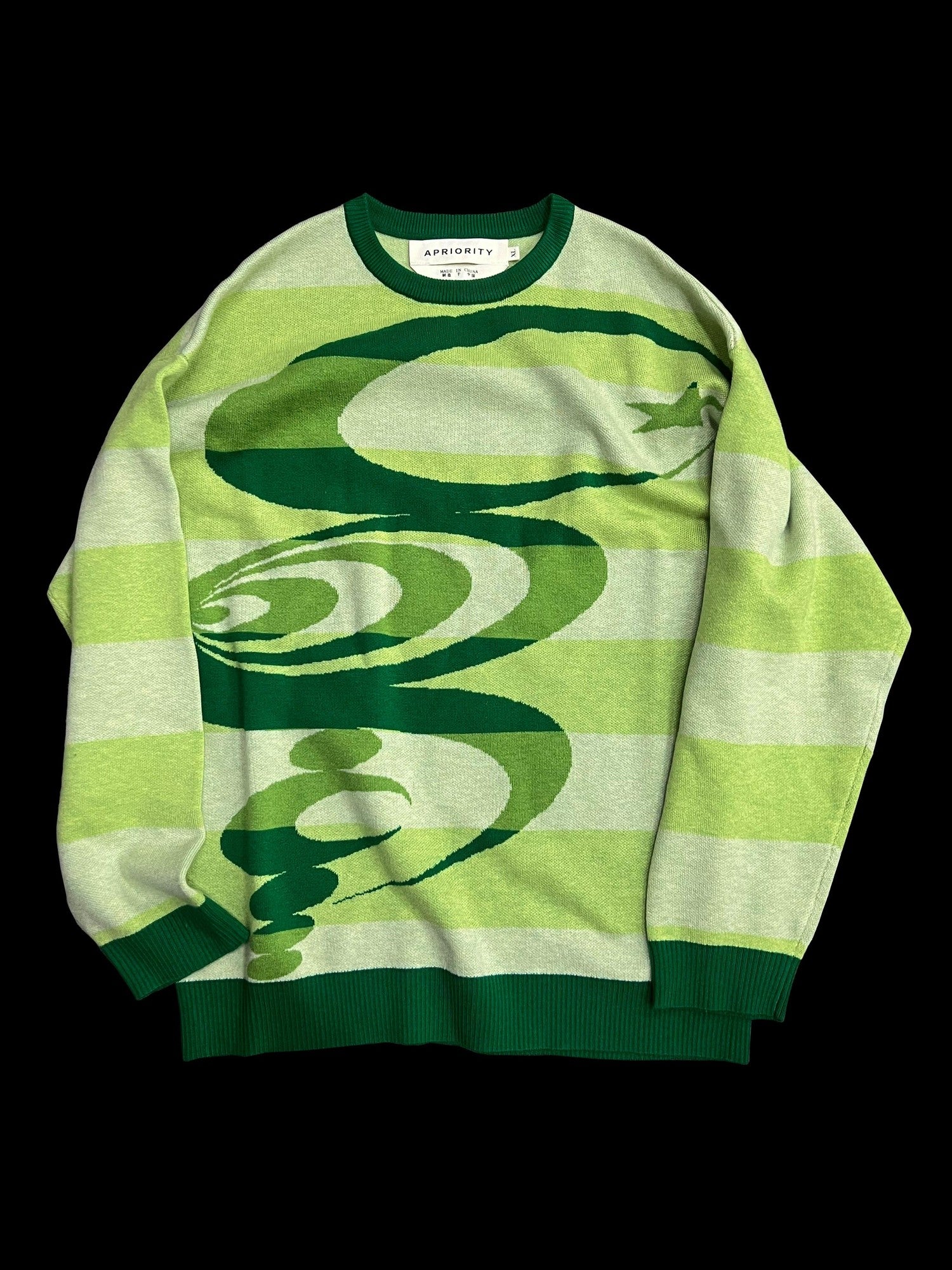 APRIORITY Green Crop Circle Graphic Women's Merino Wool Blend Pullover Sweaters