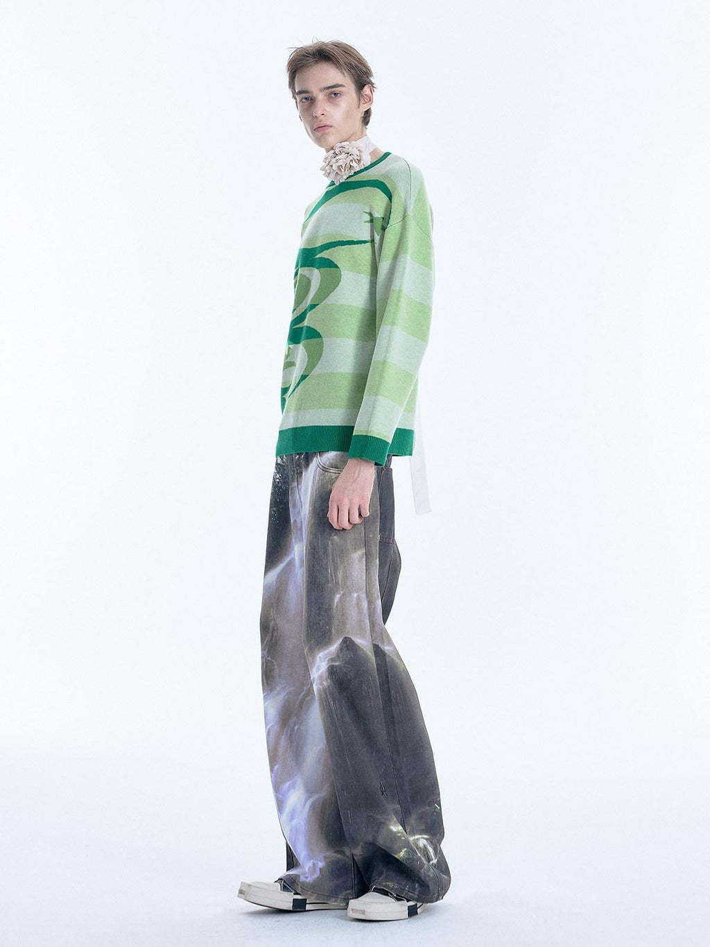APRIORITY Green Crop Circle Graphic Women's Merino Wool Blend Pullover Sweaters
