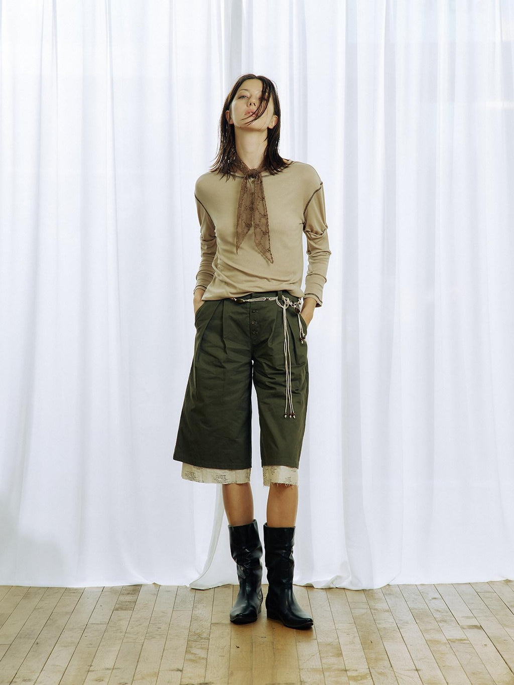 APRIORITY Green Printed Raw Hem Wide Leg Button Detail Women's Cotton Sweat Shorts