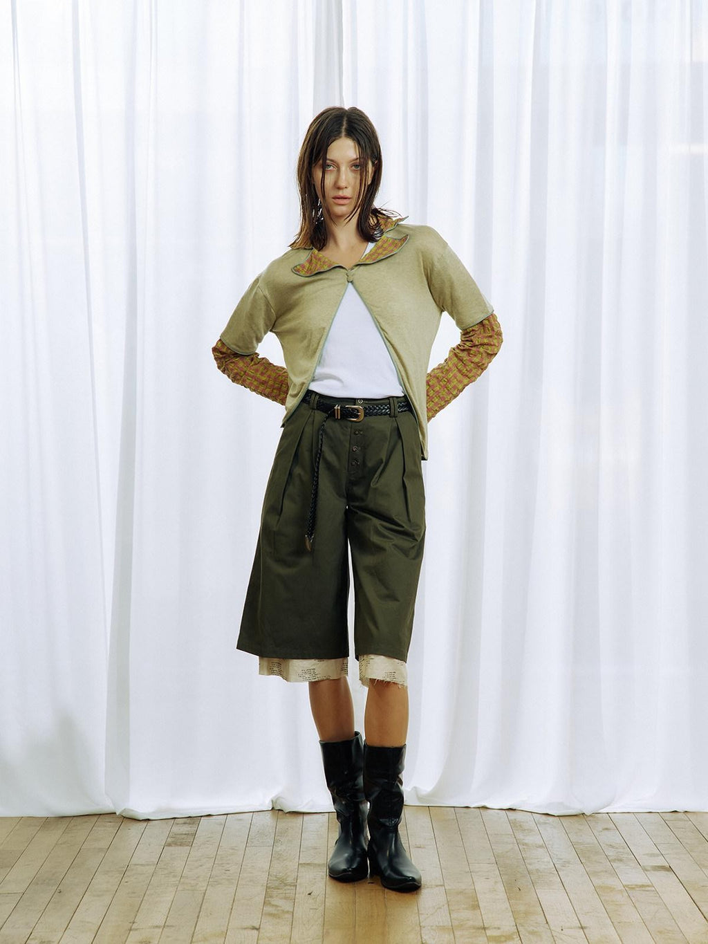 APRIORITY Green Printed Raw Hem Wide Leg Button Detail Women's Cotton Sweat Shorts