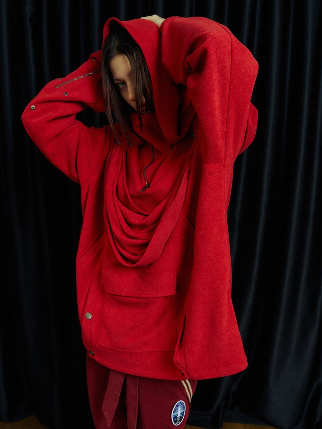 APRIORITY Knight Pleated Stacked Draped Stand Collar Hooded Women's Terry Blend Hoodies