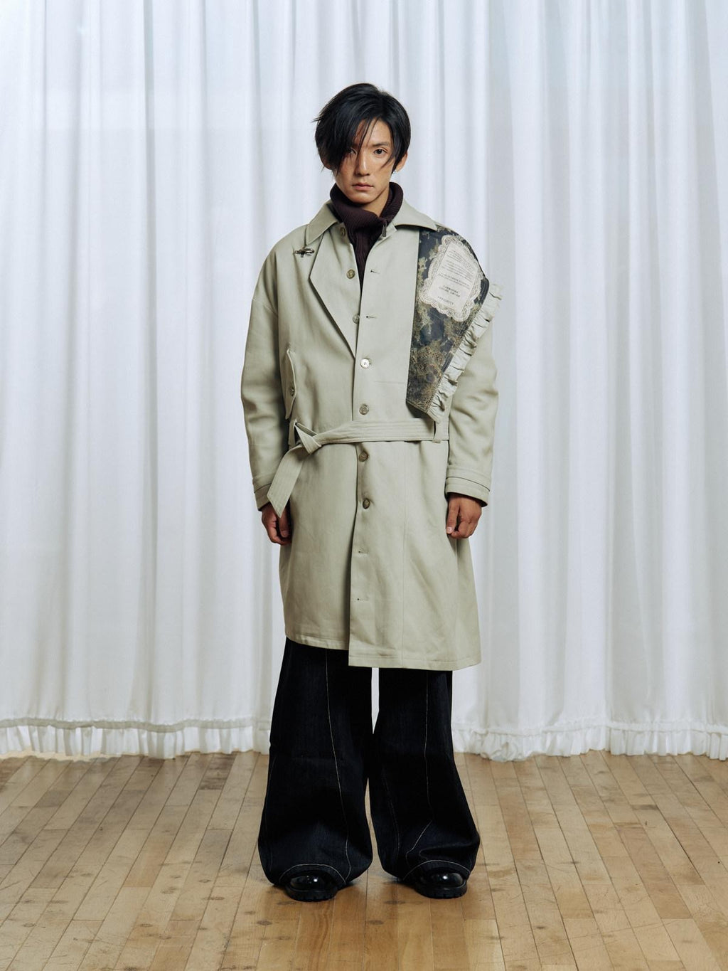 APRIORITY Off White Asymmetric Metal Buckle Women's Cotton Lyocell Blend Long Trench Coats