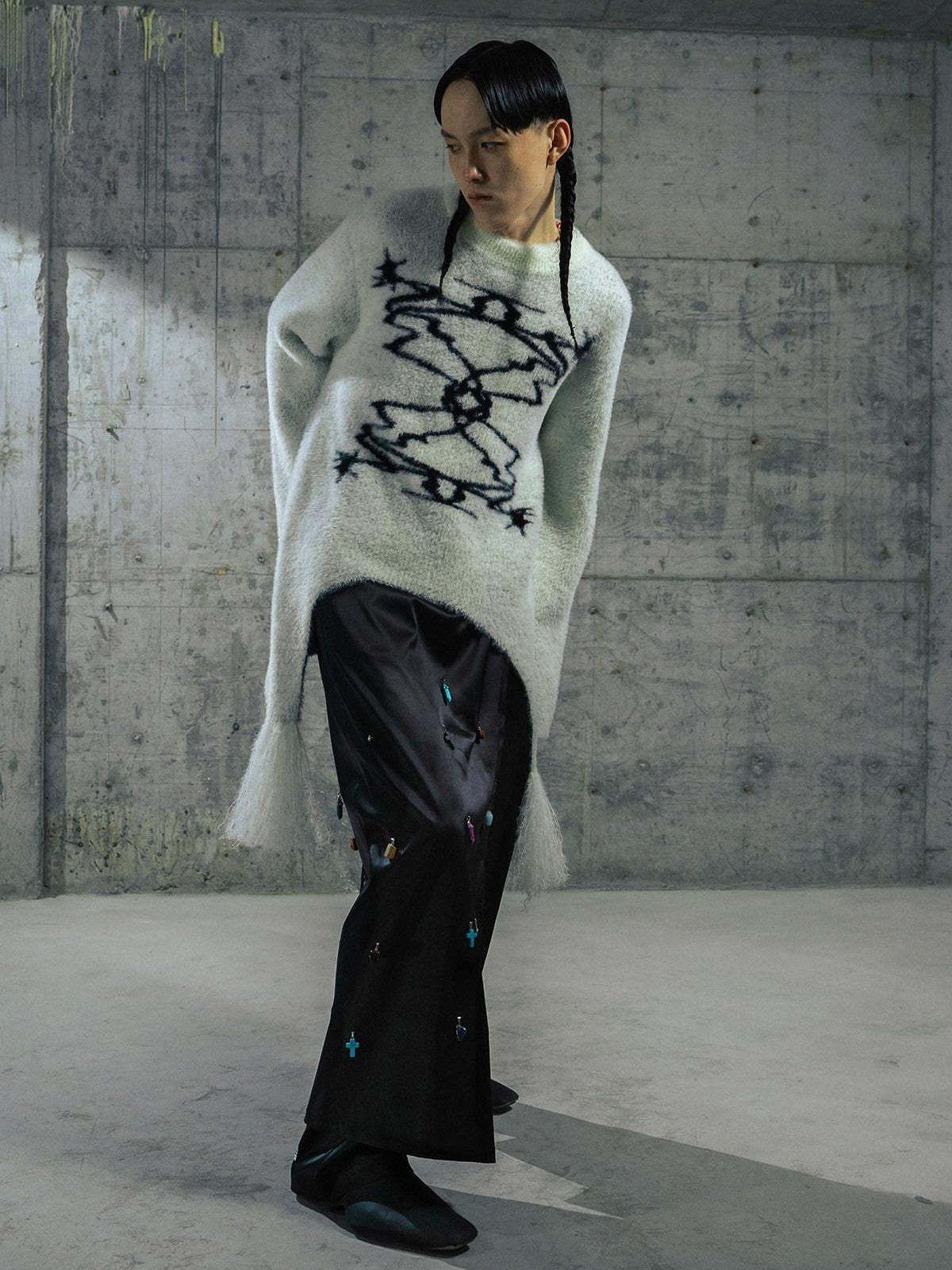 APRIORITY Off White Faux Mink Fur Tassel Loose Knit Women's Nylon Acrylic Sweaters